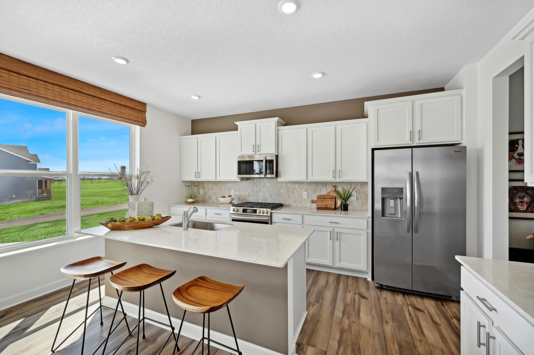 2517 Green Ash Ave, Shakopee, MN 55379