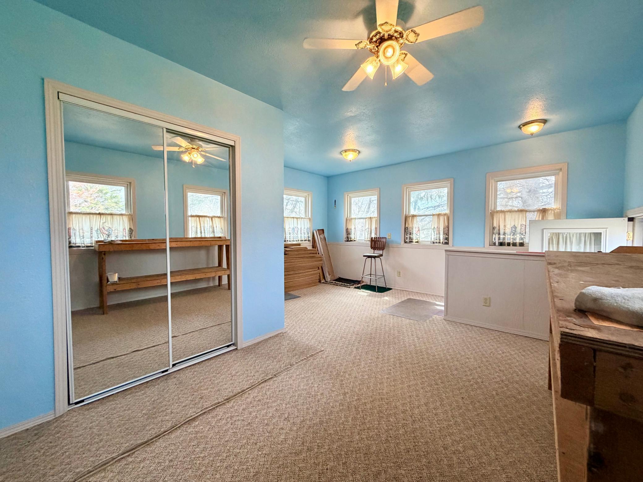 313 8th St, Brewster, MN 56119