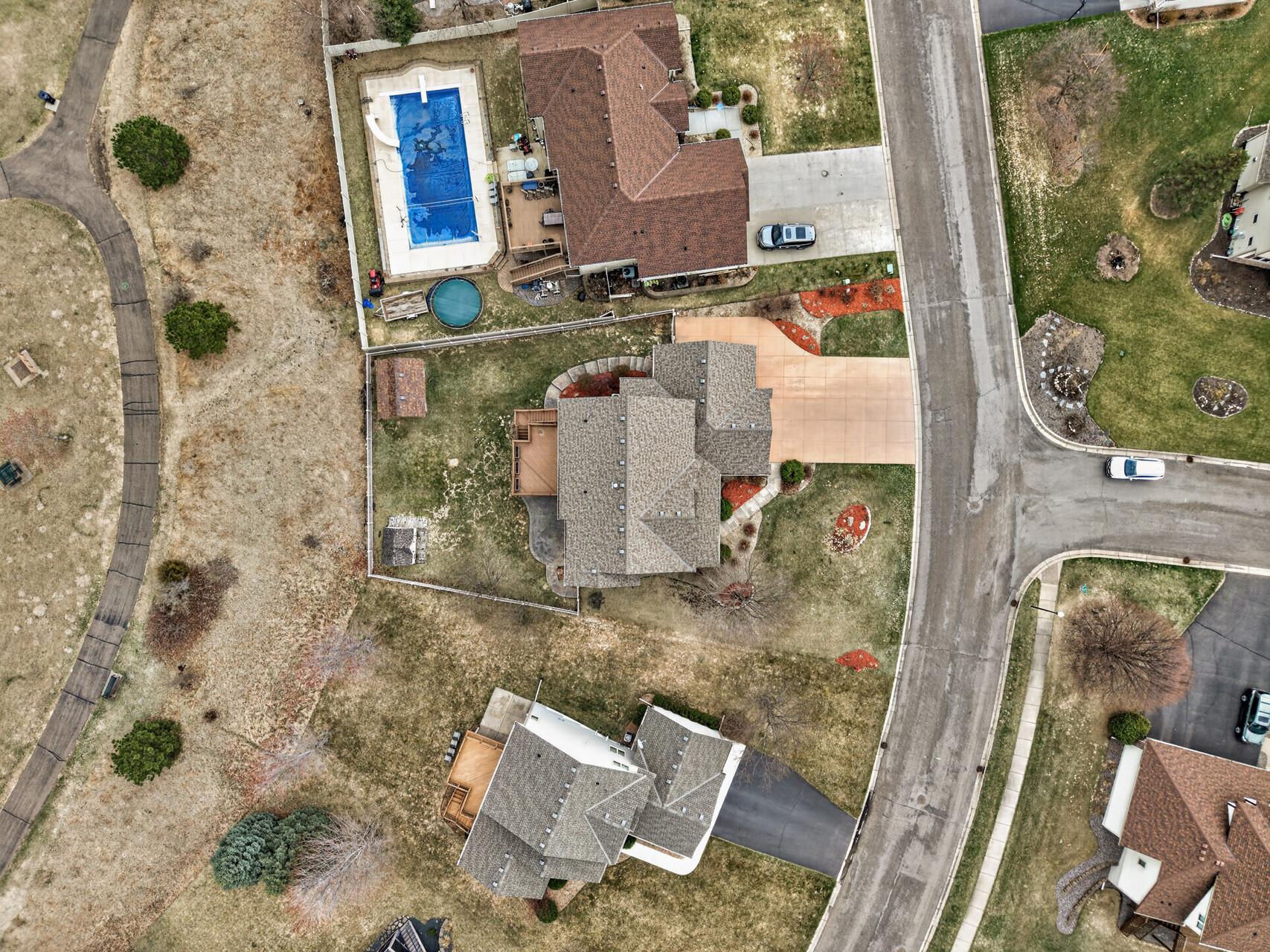 10502 Vera Cruz Dr N, Brooklyn Park, MN 55443