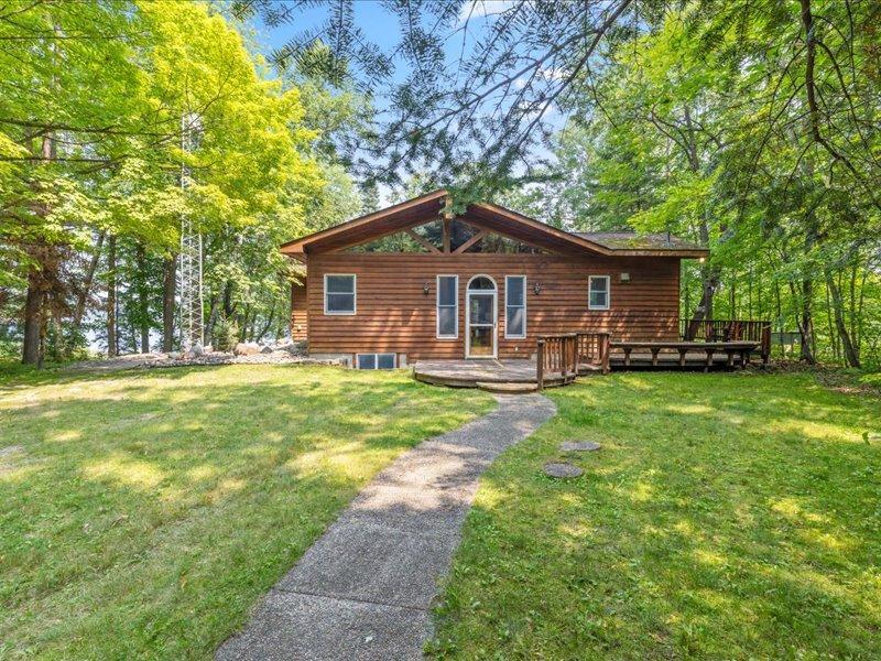204 Norman Point Rd NW, Longville, MN 56655