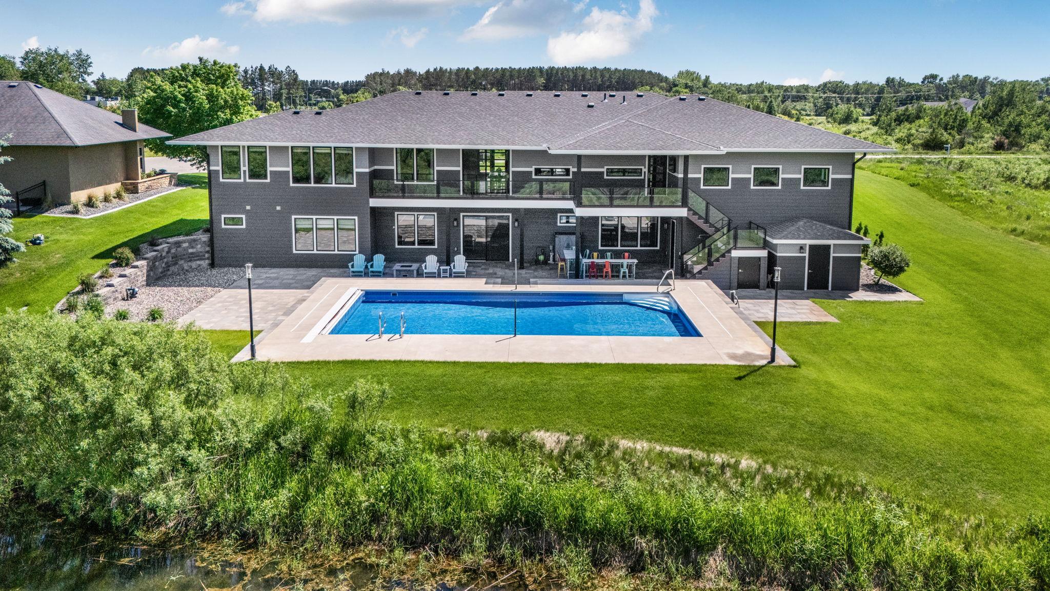 4215 32nd St S, Saint Cloud, MN 56301