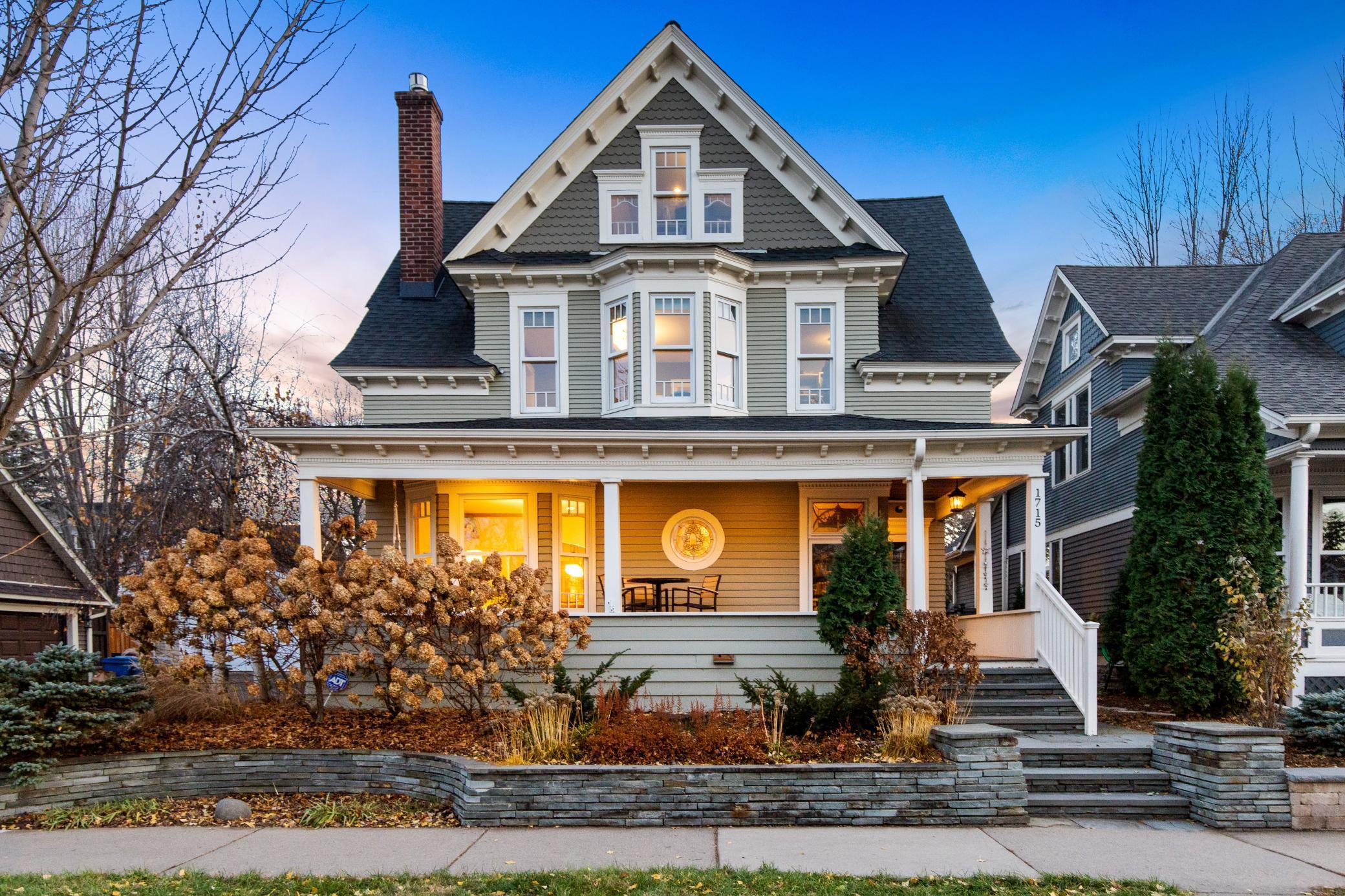 1715 W 31st St, Minneapolis, MN 55408
