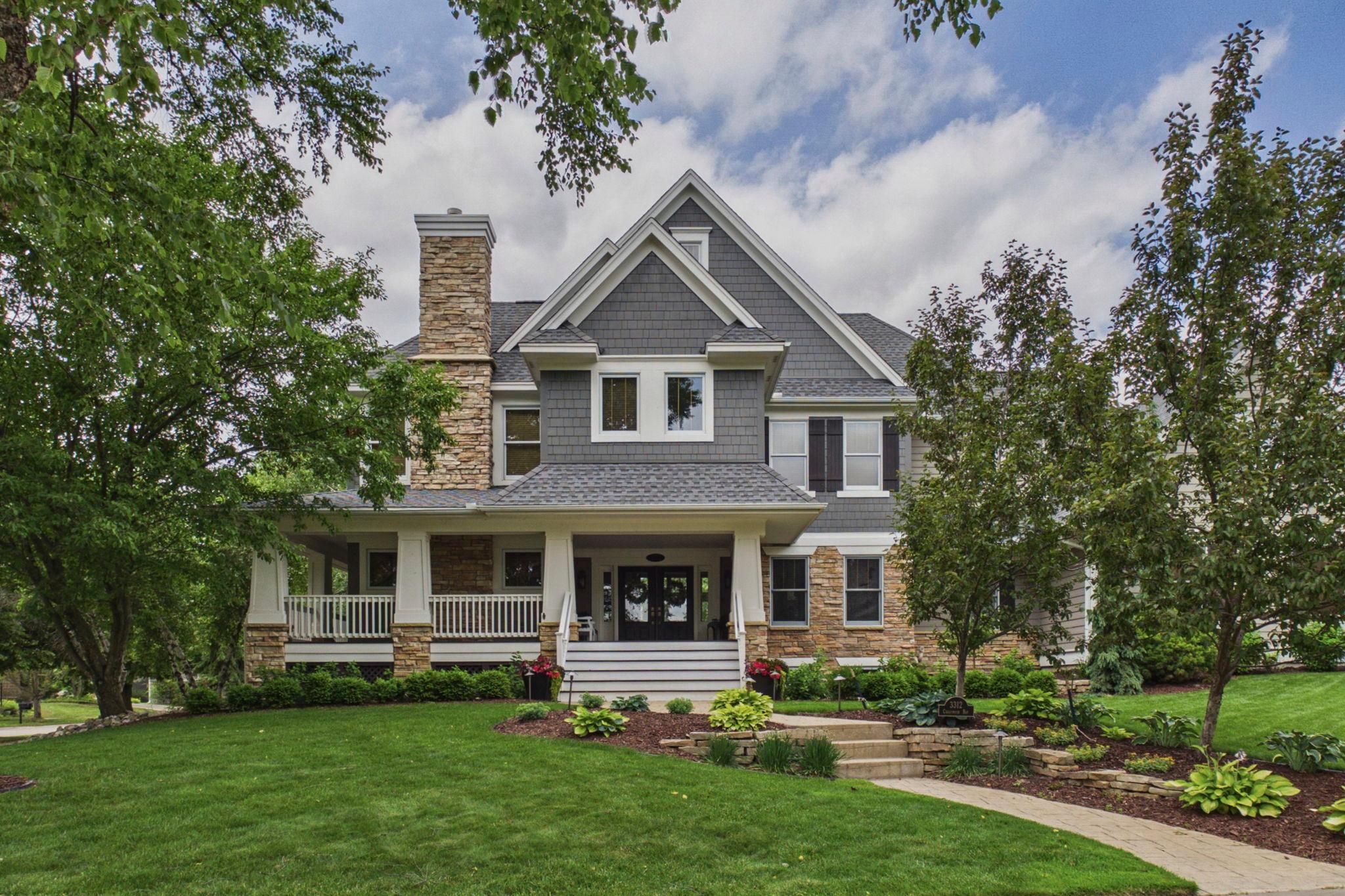 3312 Crestmoor Bay, Woodbury, MN 55125