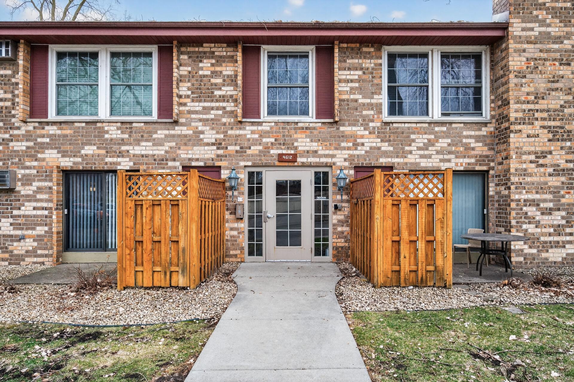 4612 Cedar Lake Rd S #4, Saint Louis Park, MN 55416