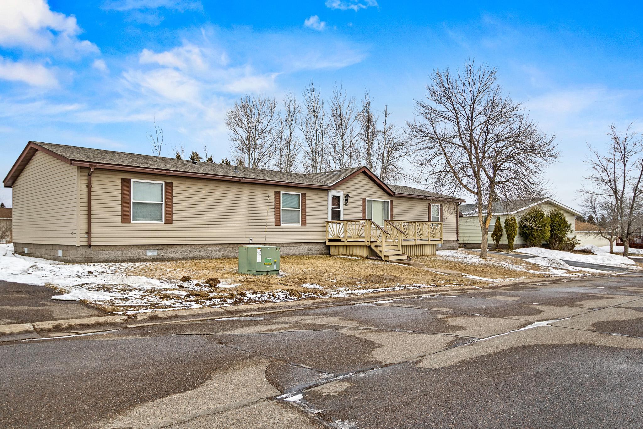 42 S Elder Dr, Duluth, MN 55810