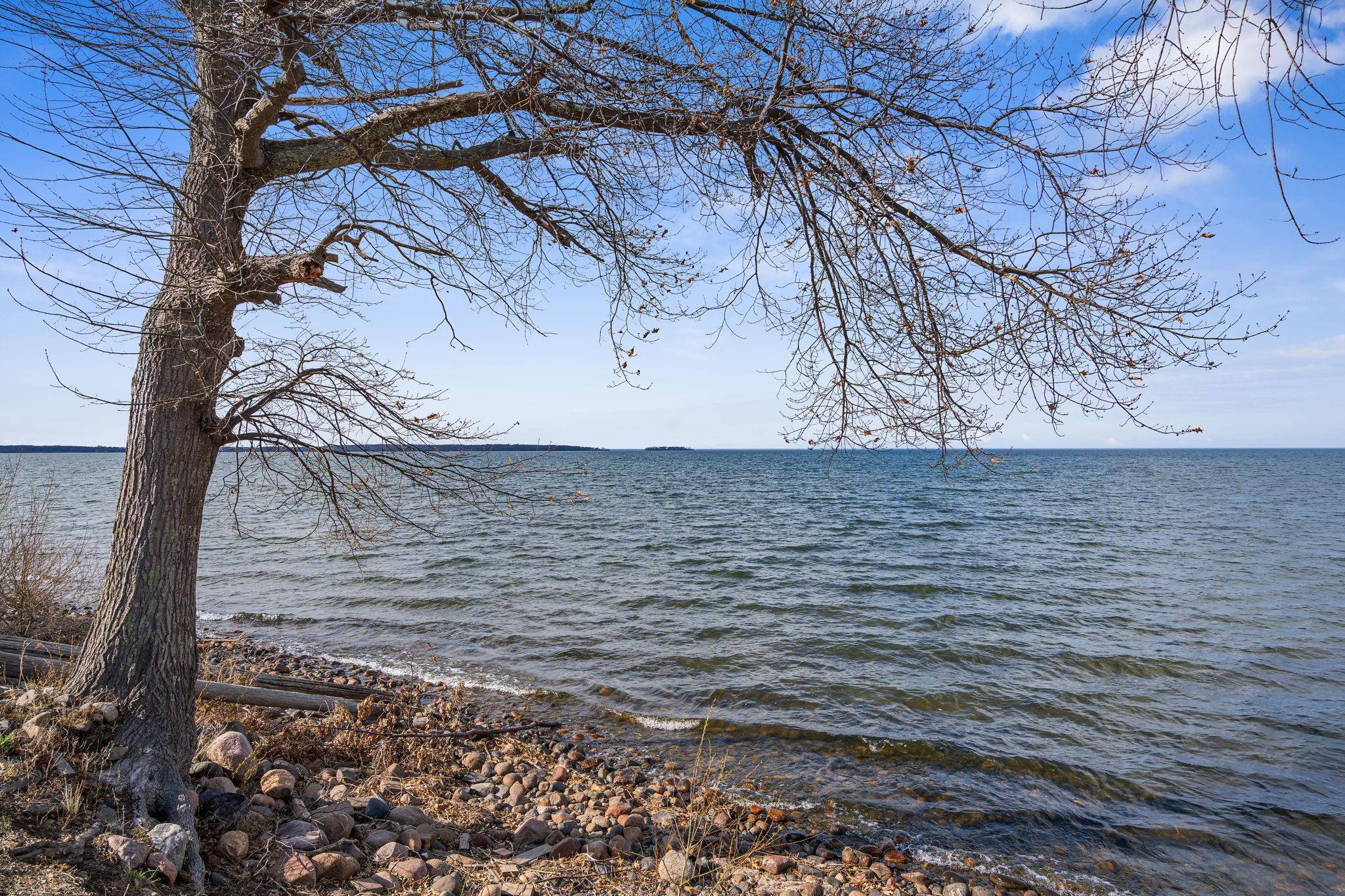 14693 Twilight Rd, Onamia, MN 56359