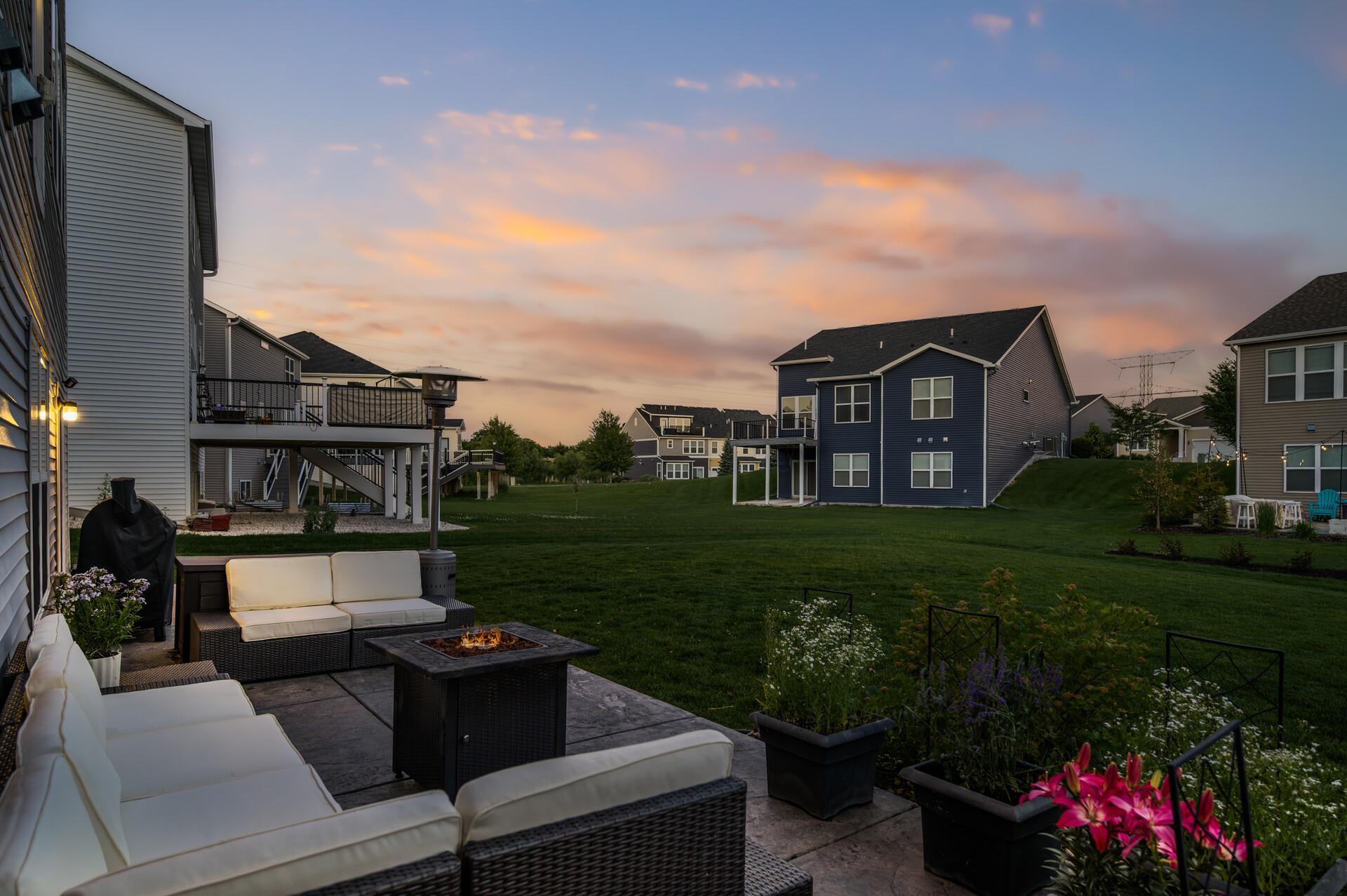 13769 56th Pl N, Plymouth, MN 55446