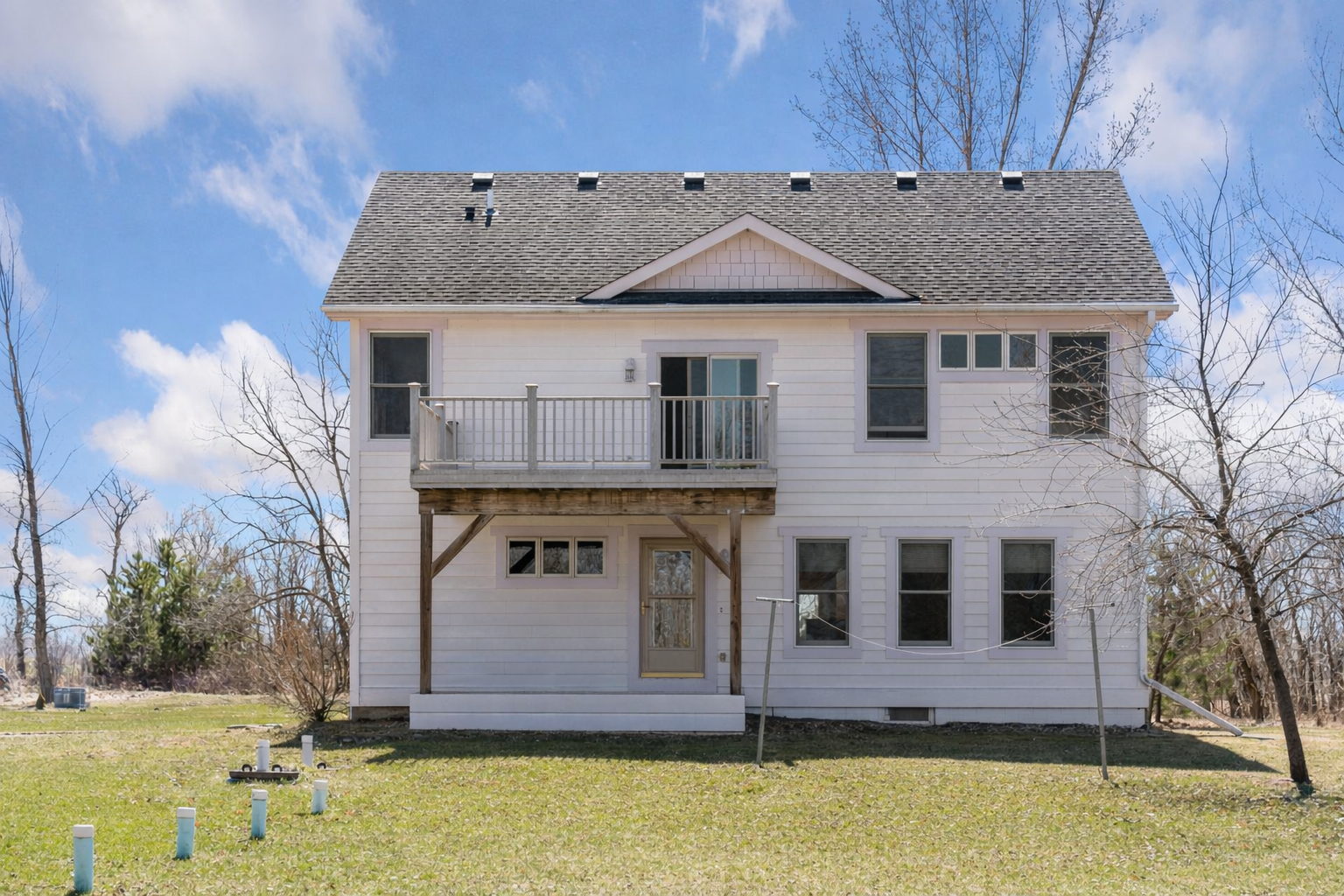 13368 382nd St, Lindstrom, MN 55045