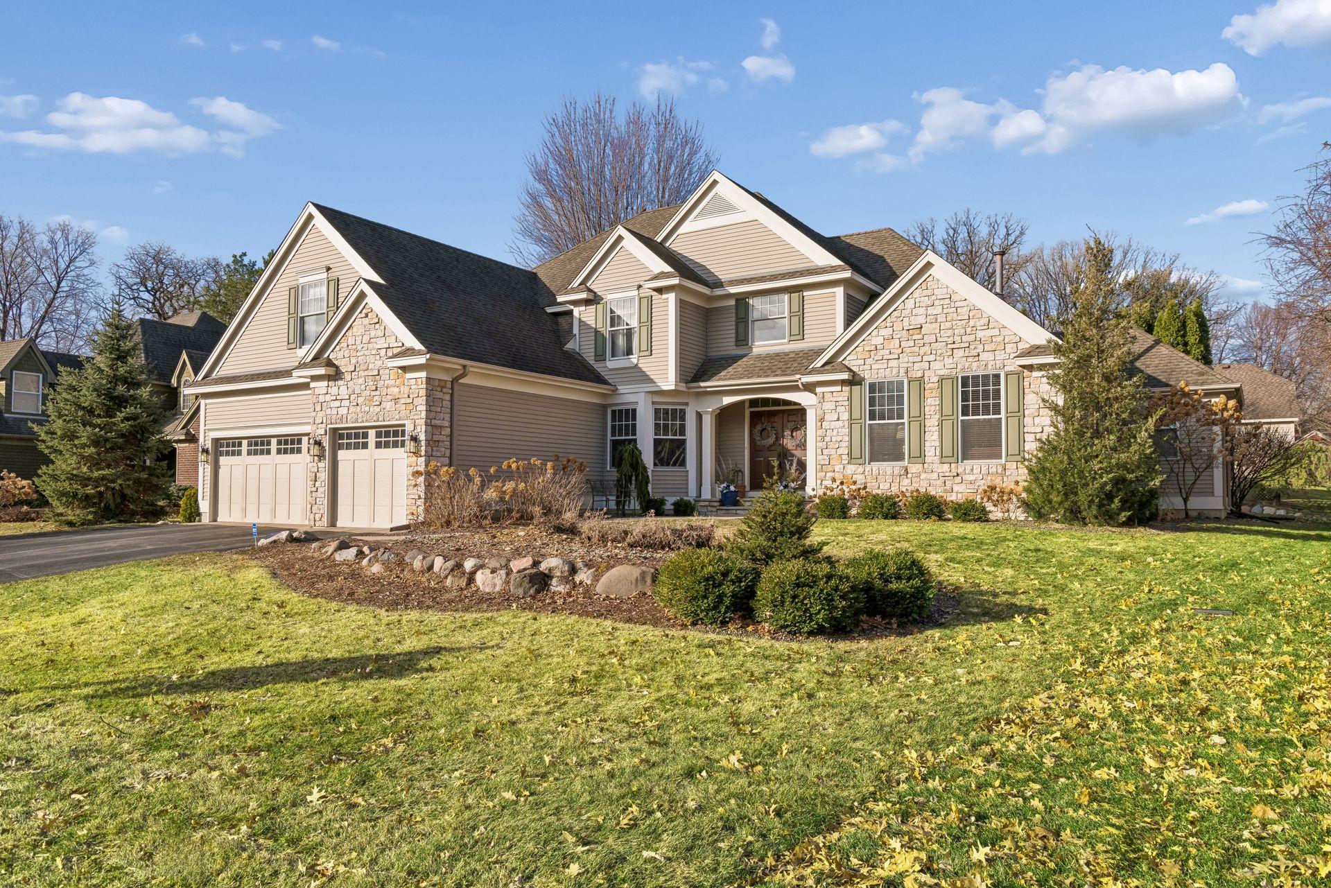4481 Snail Lake Blvd, Shoreview, MN 55126