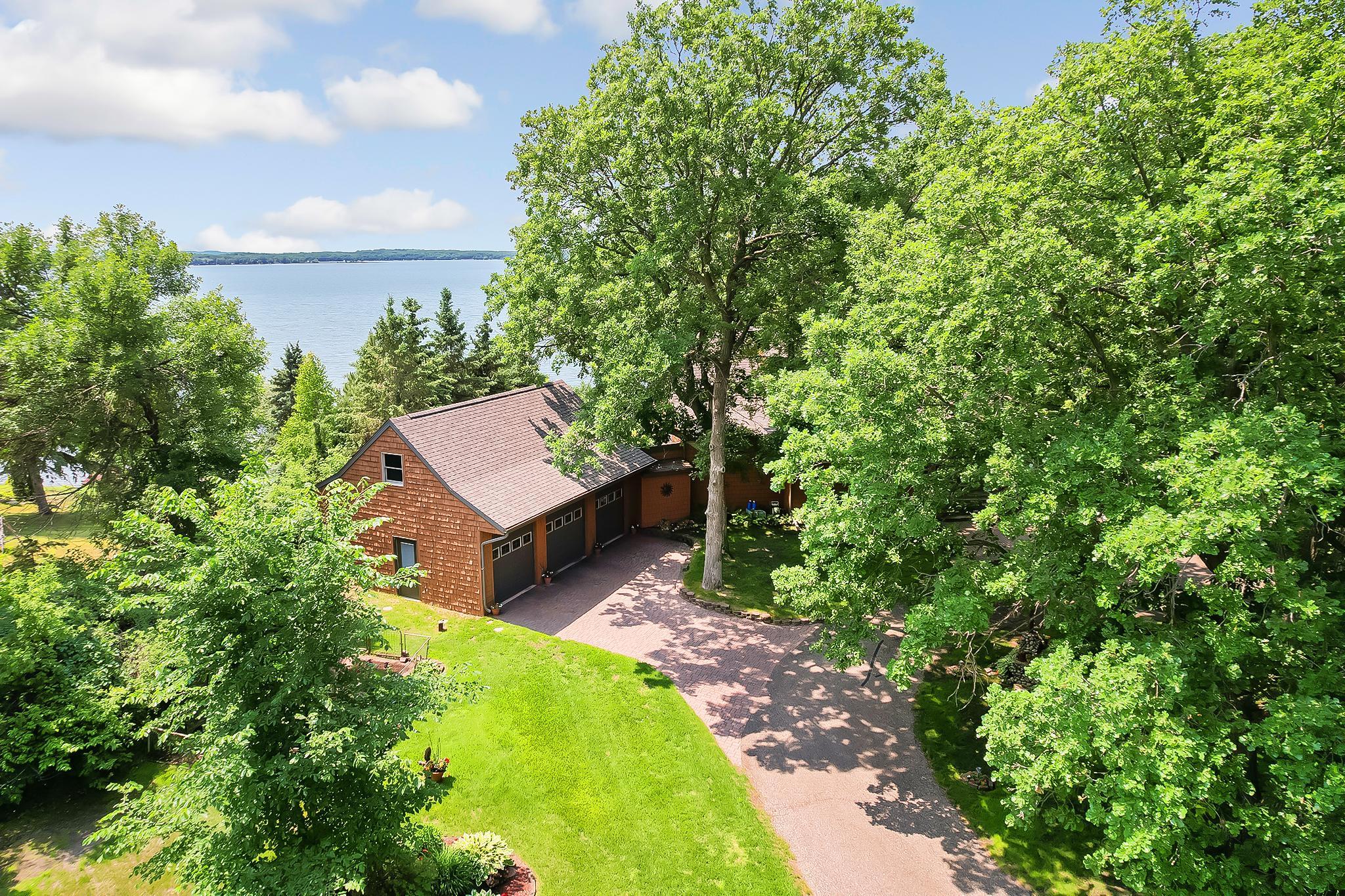 12104 County Highway 17, Detroit Lakes, MN 56501