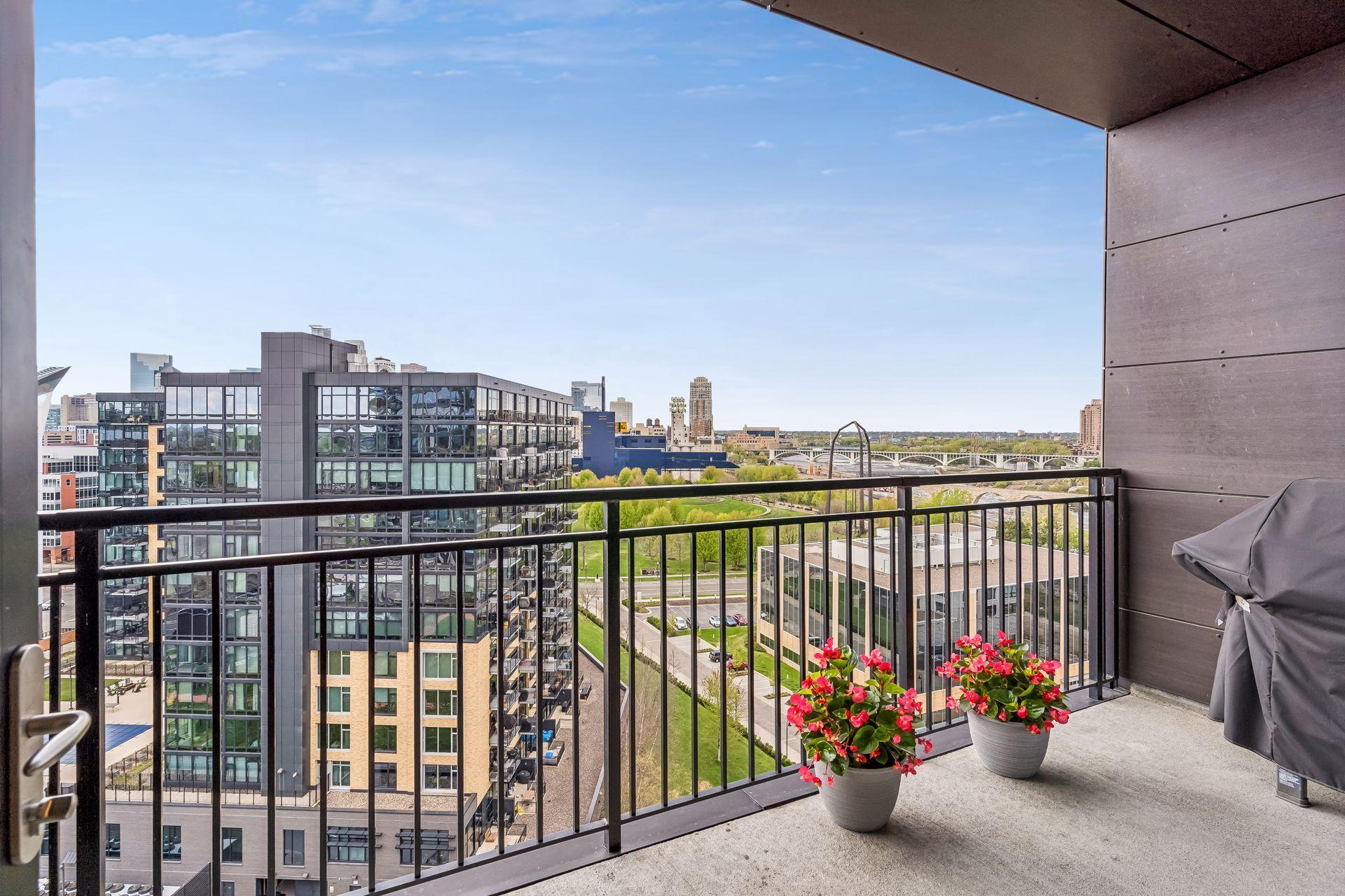 1240 S 2nd St #1118, Minneapolis, MN 55415