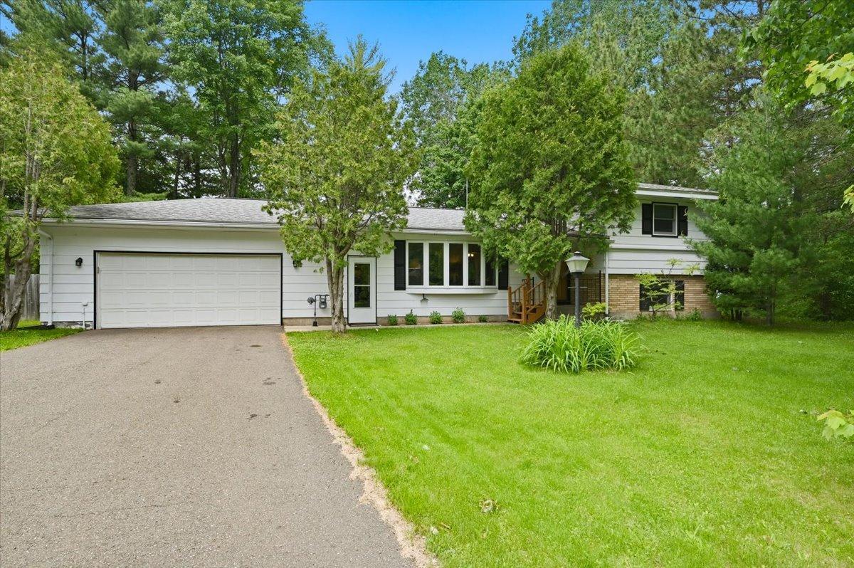1405 Roland Rd, Cloquet, MN 55720