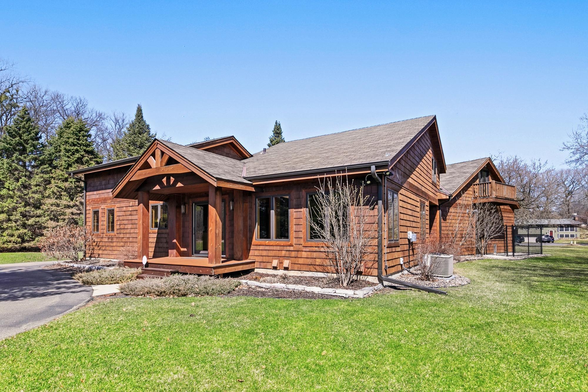 5041 Dominick Dr, Minnetonka, MN 55343