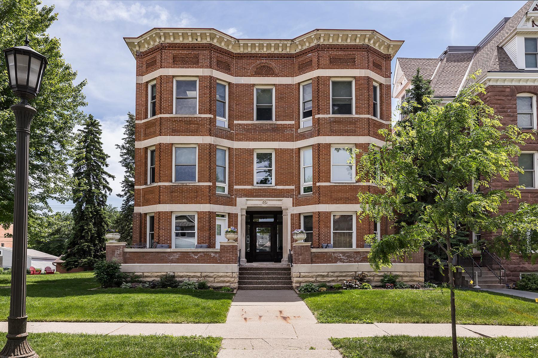 528 Ashland Ave #2, Saint Paul, MN 55102