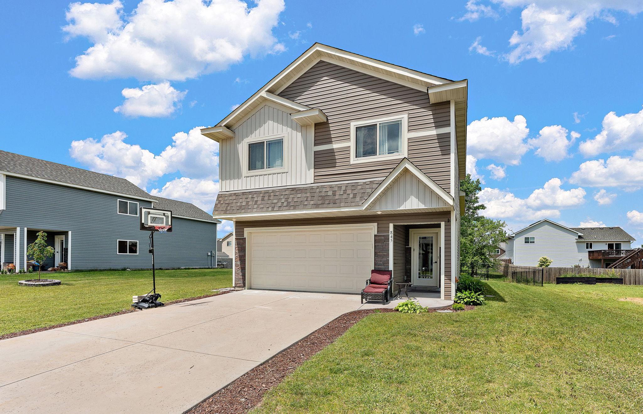 845 Highview Loop SE, Pine City, MN 55063