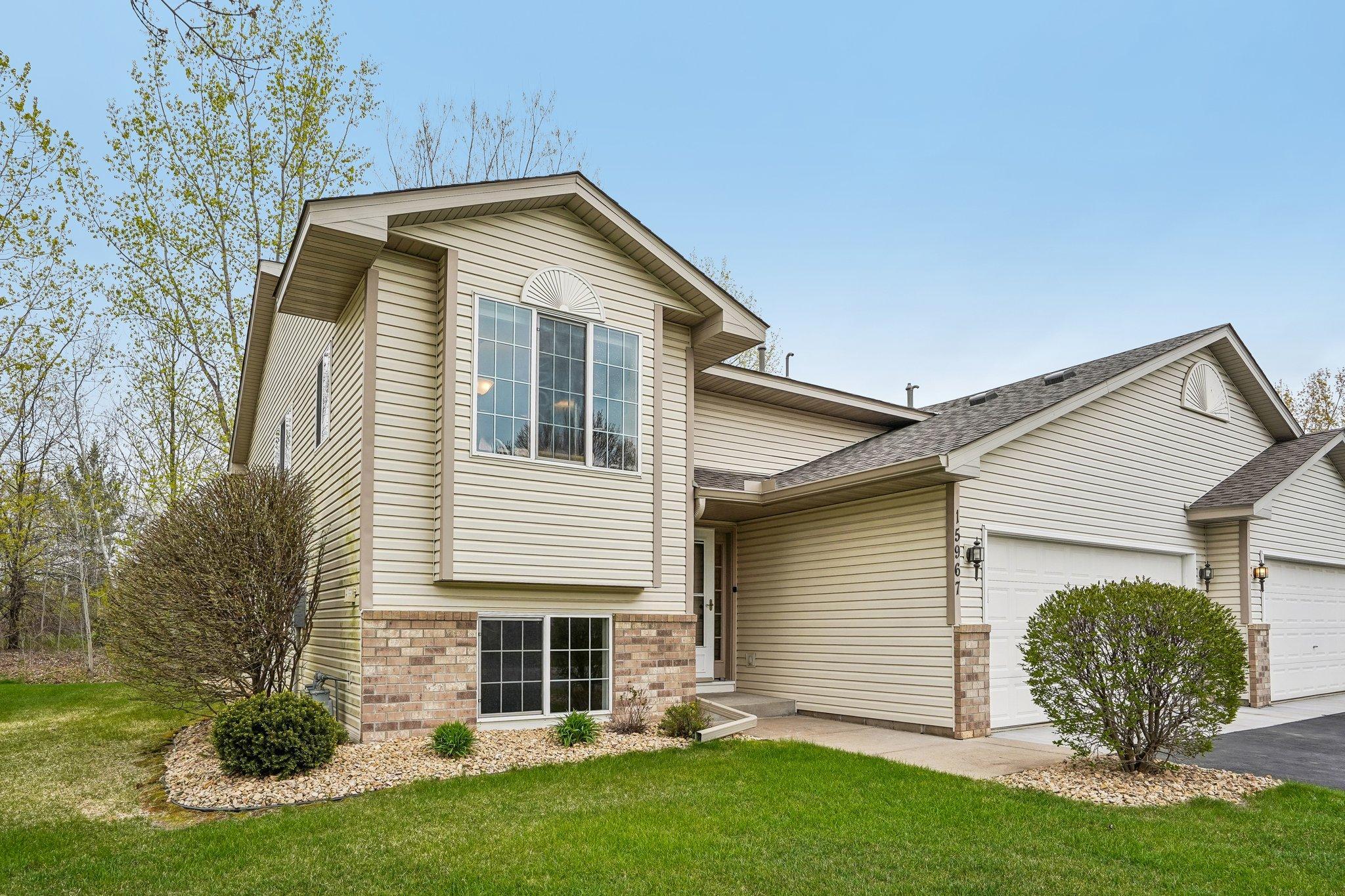 15967 Vale St NW, Andover, MN 55304