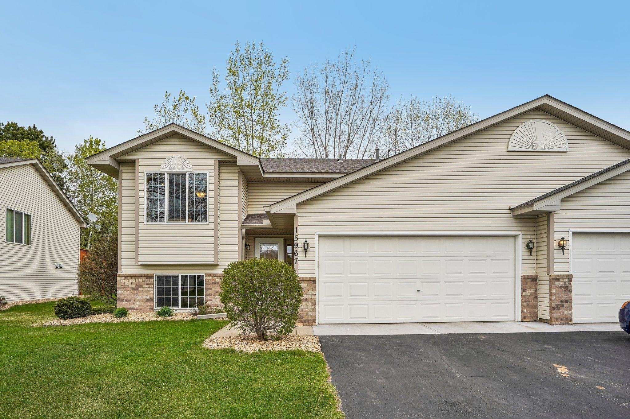 15967 Vale St NW, Andover, MN 55304