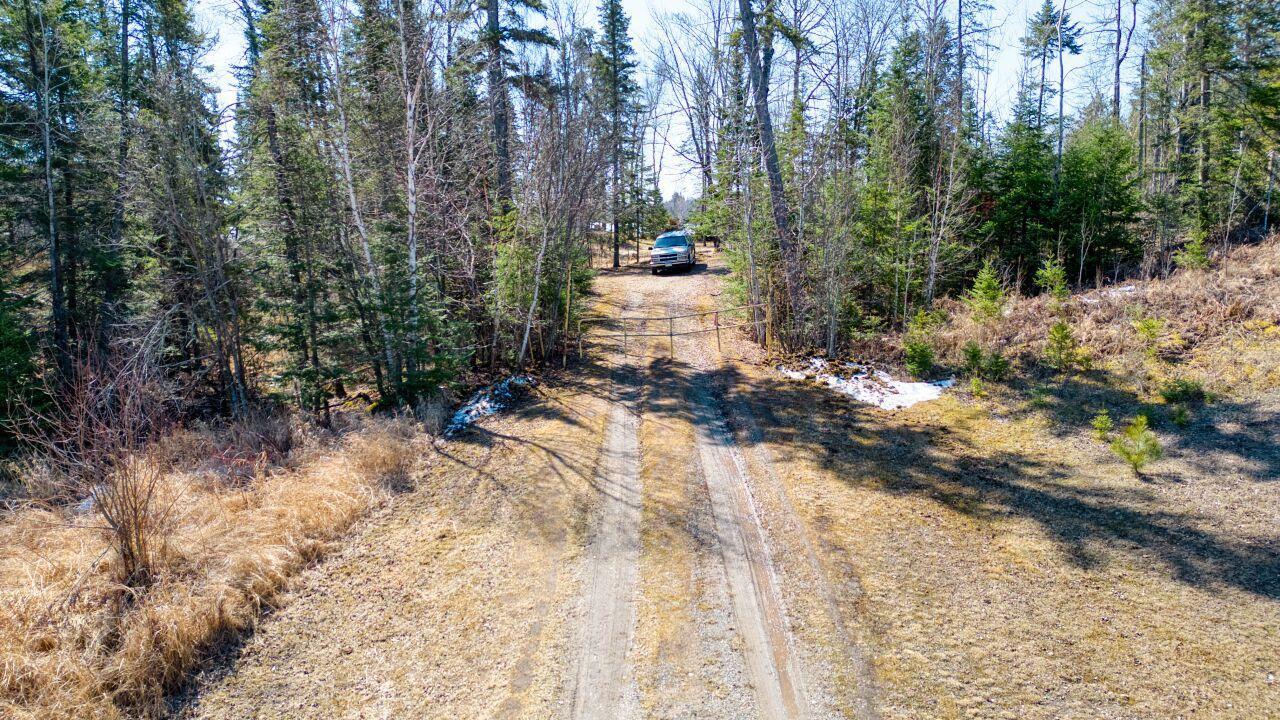 9572 Bonner Rd, Mountain Iron, MN 55768