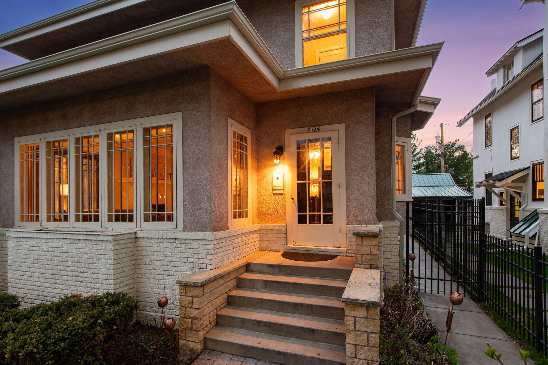 2304 Lake Pl, Minneapolis, MN 55405