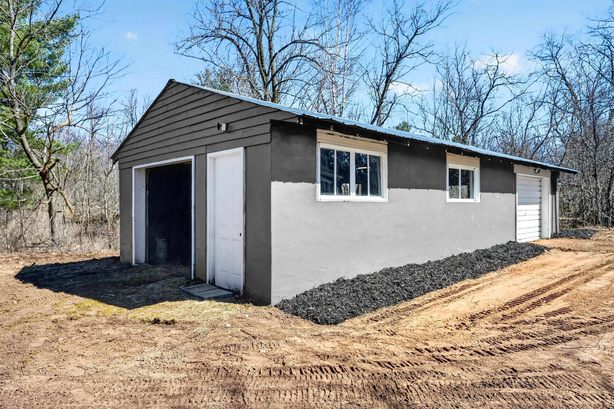 N3328 New Knapp Rd, Shell Lake, WI 54871