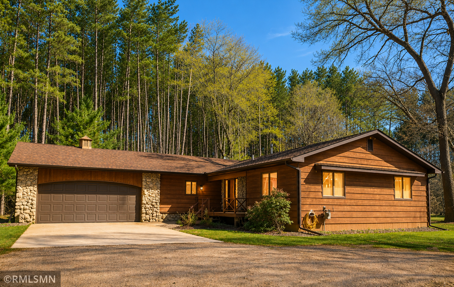 35343 Forest Blvd, North Branch, MN 55056