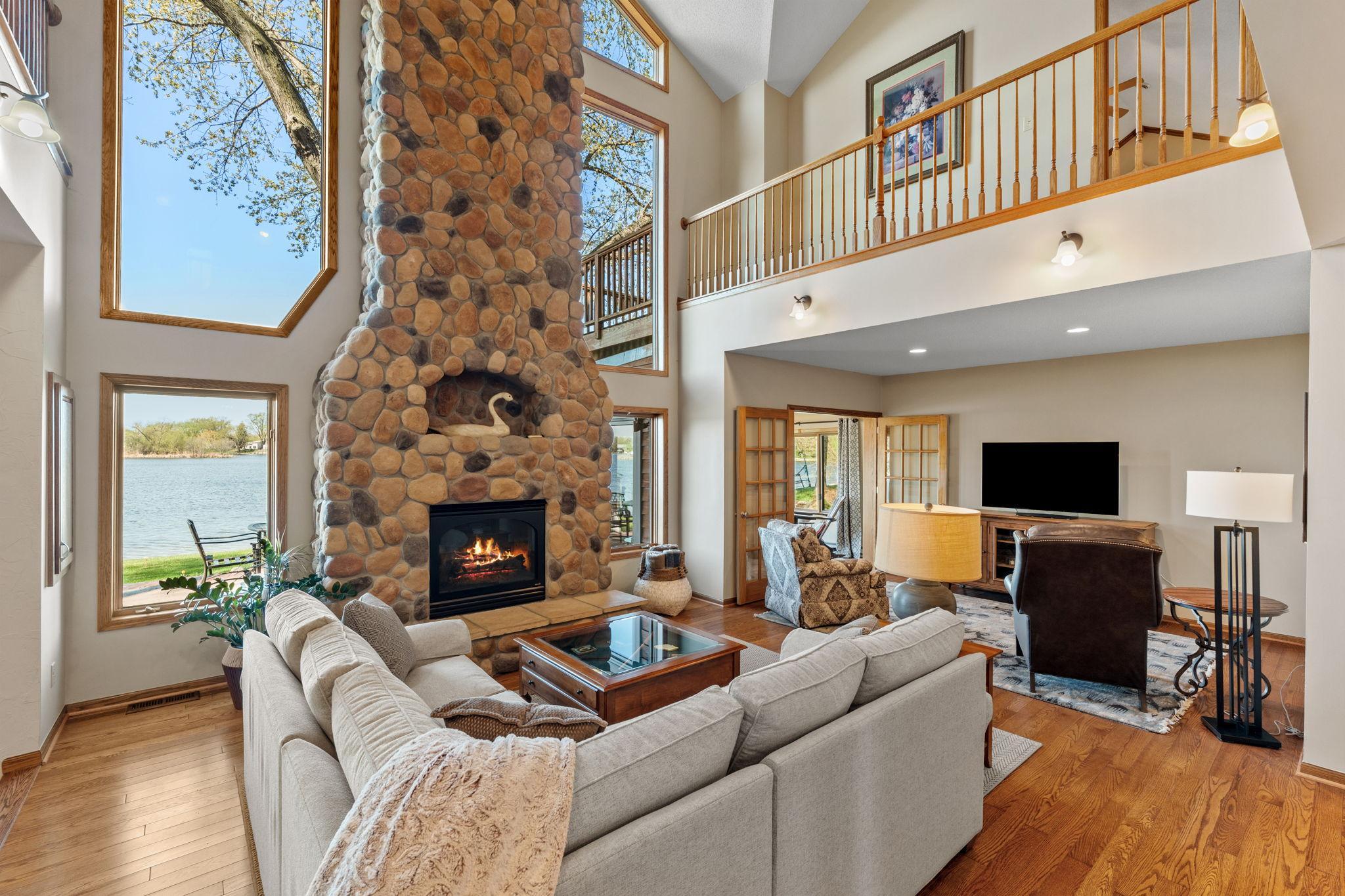 5611 Indiana Ave N, Brooklyn Center, MN 55429