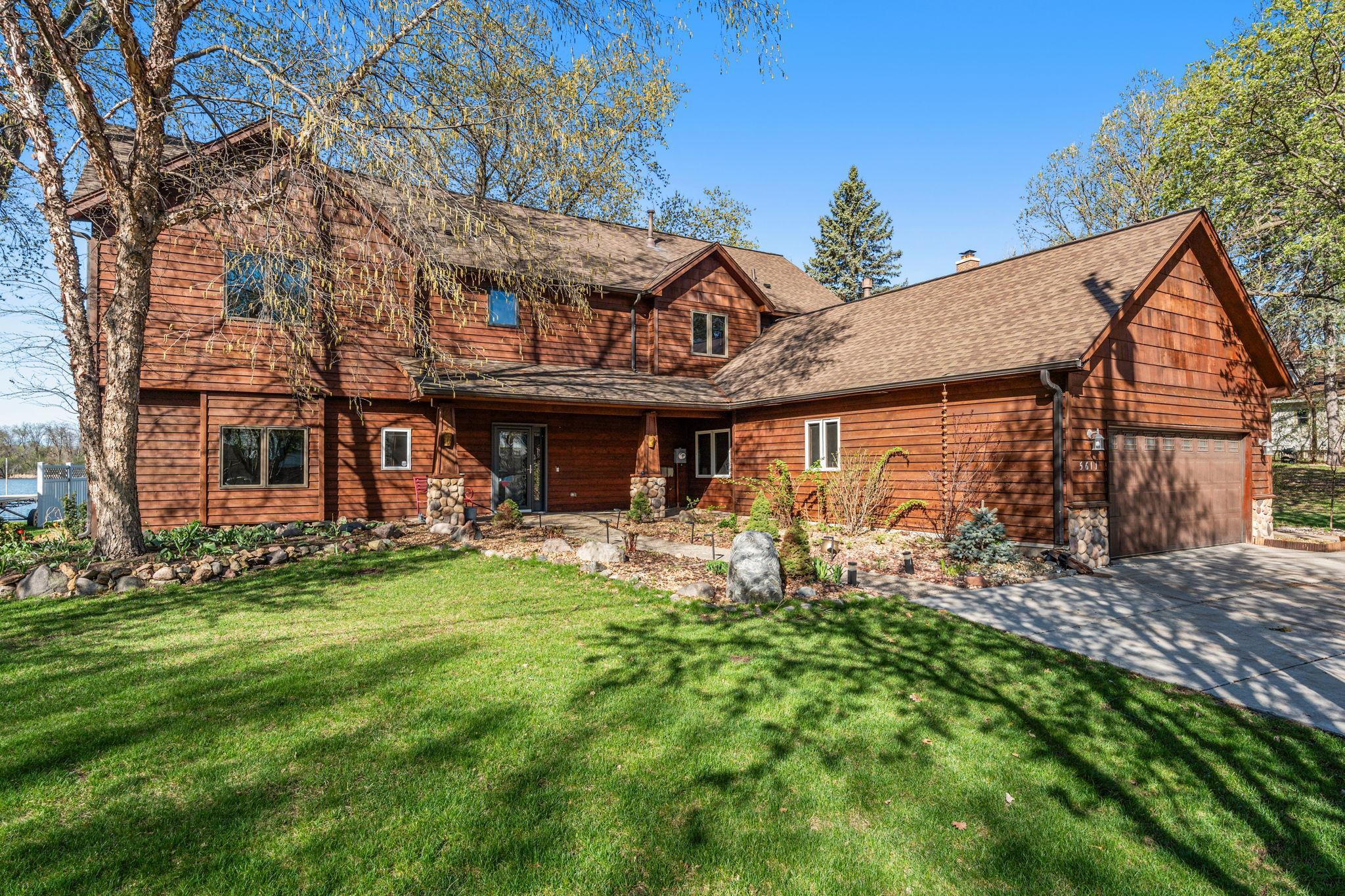 5611 Indiana Ave N, Brooklyn Center, MN 55429
