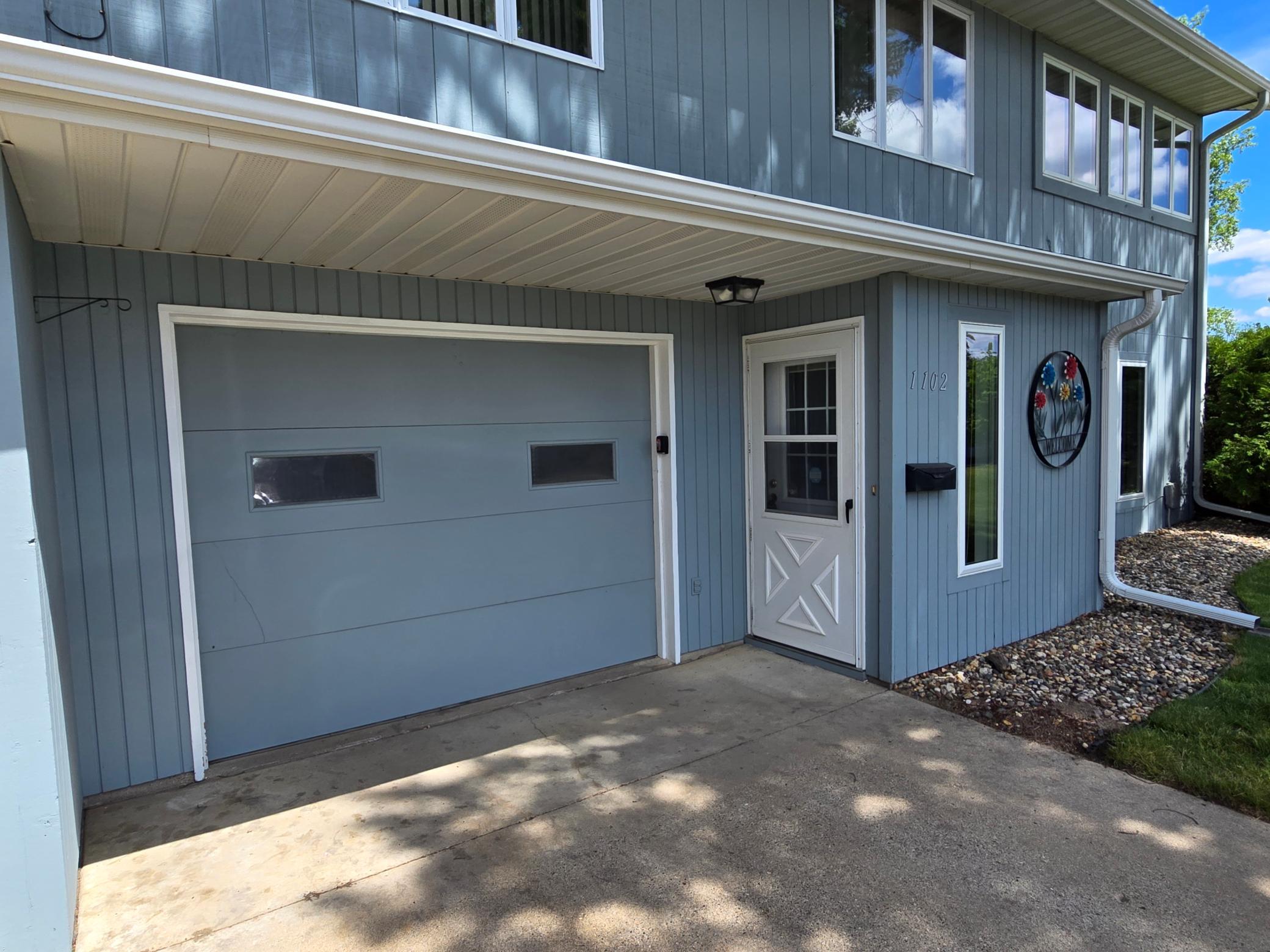 1102 Park St W #4, Cannon Falls, MN 55009