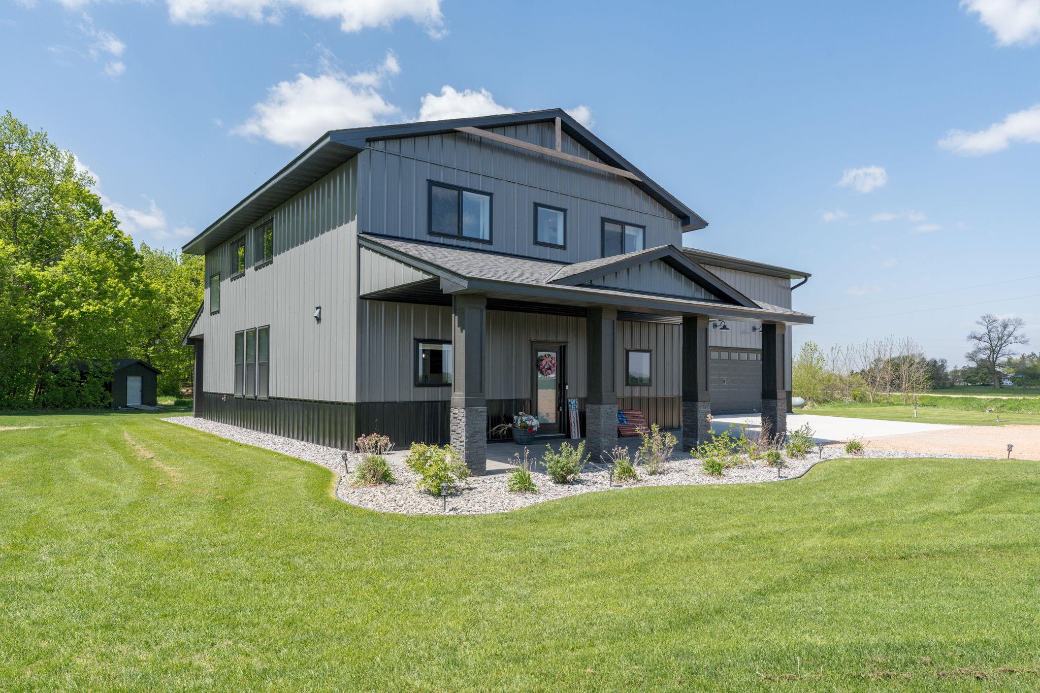 18355 336th St, Montgomery, MN 56069