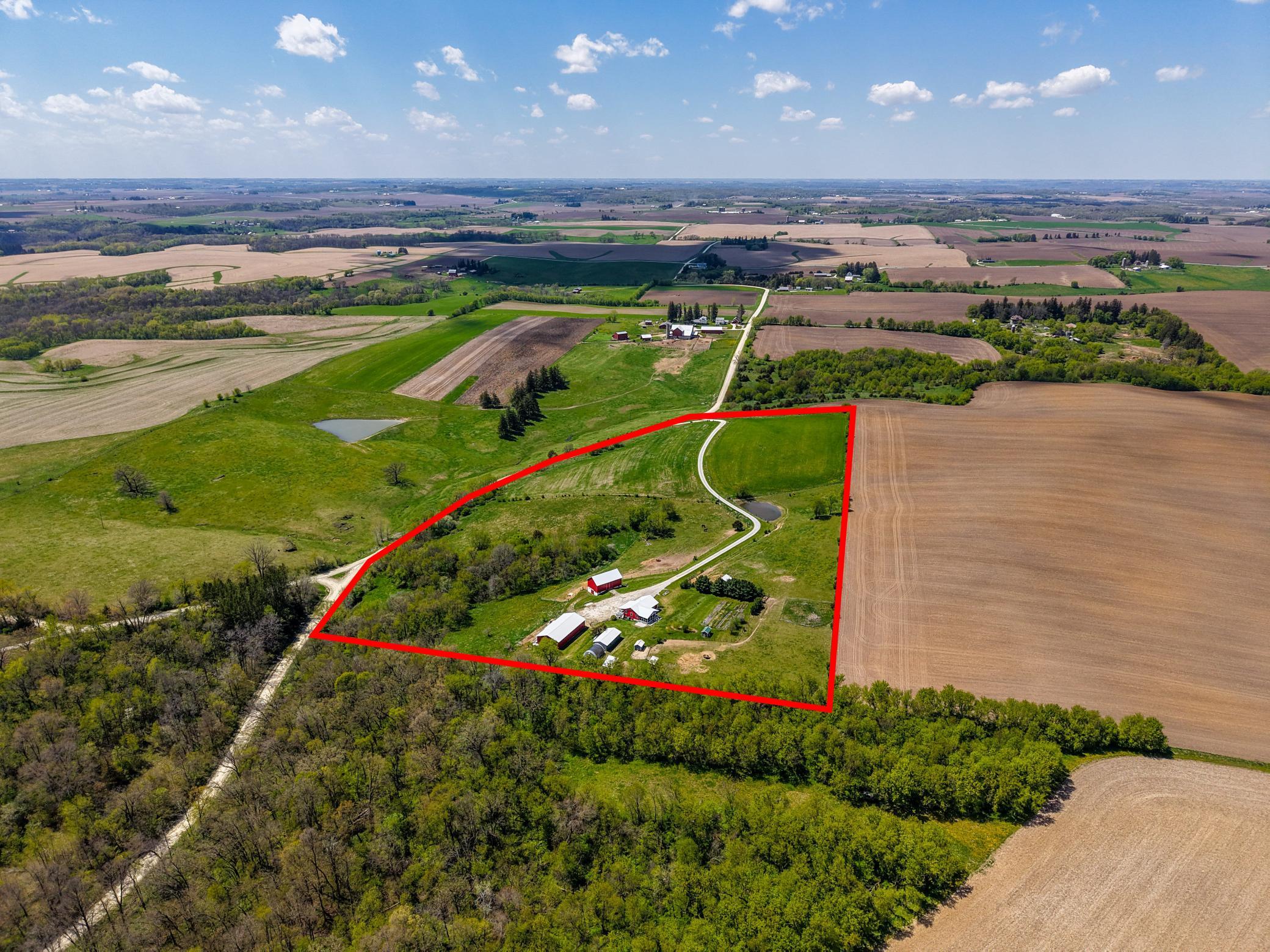 40698 Chestnut Rd, Lanesboro, MN 55949