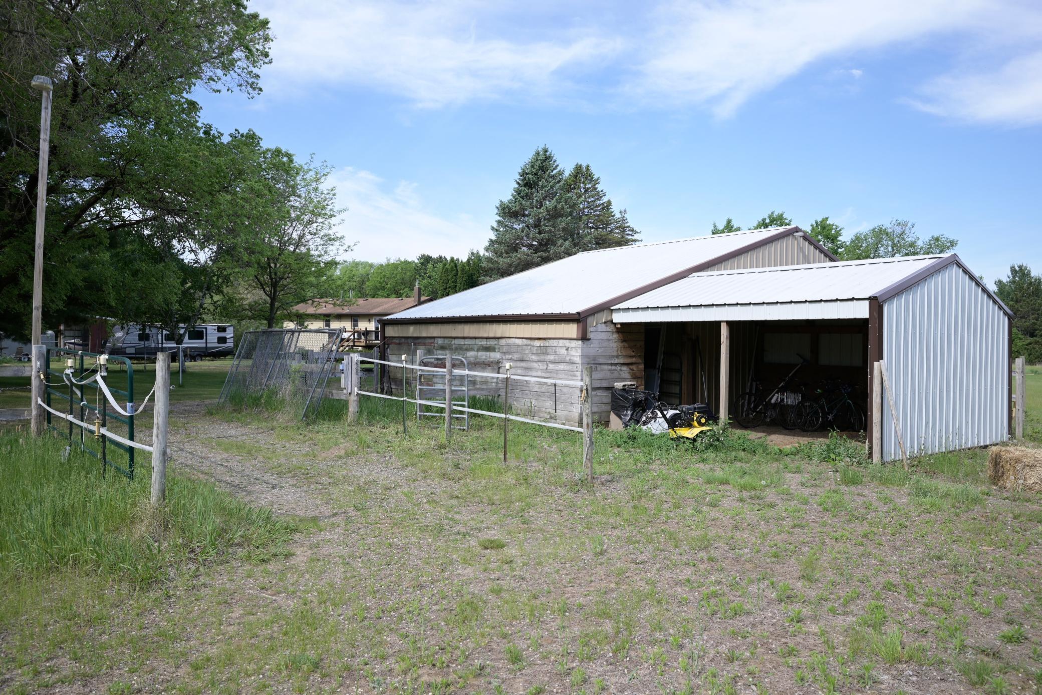 16379 Ward Lake Dr NW, Andover, MN 55304
