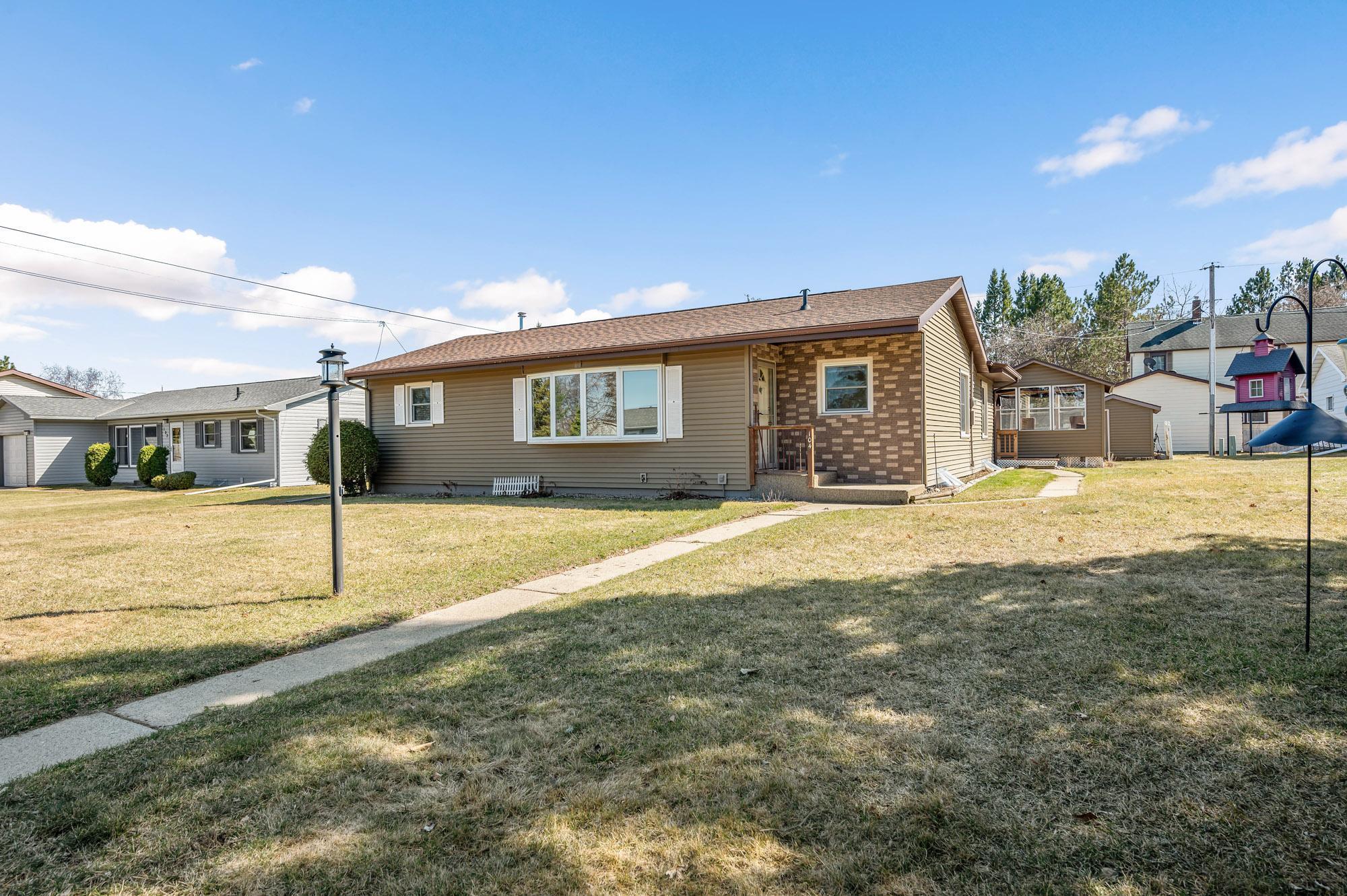 104 Sebenius St, Coleraine, MN 55722