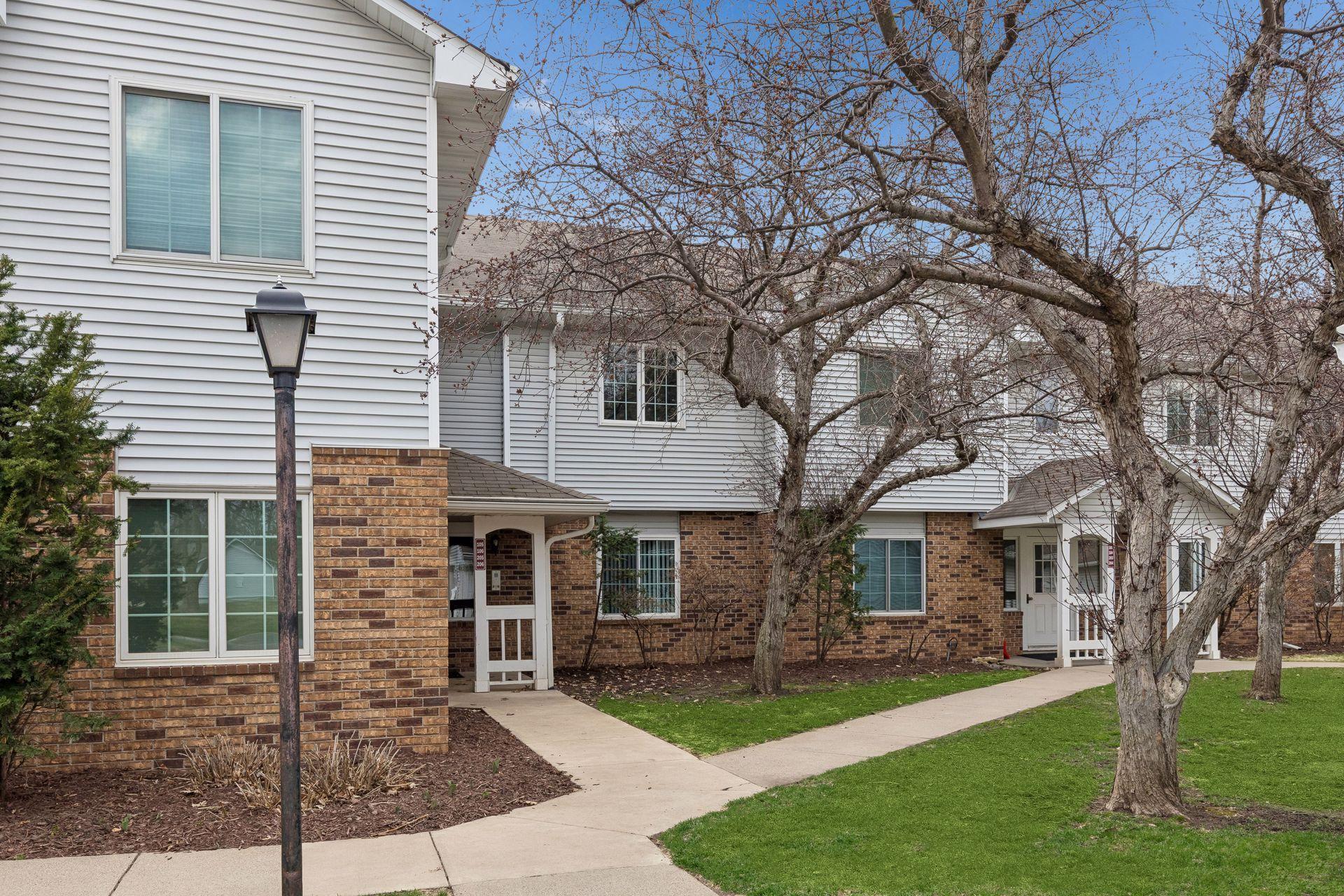 3566 Blue Jay Way #205, Eagan, MN 55123