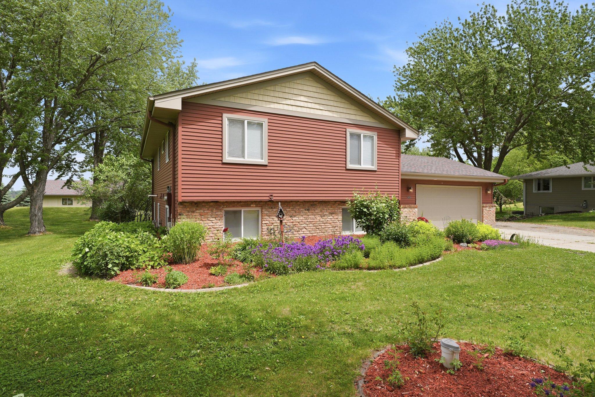 19620 Jackie Ln, Corcoran, MN 55374