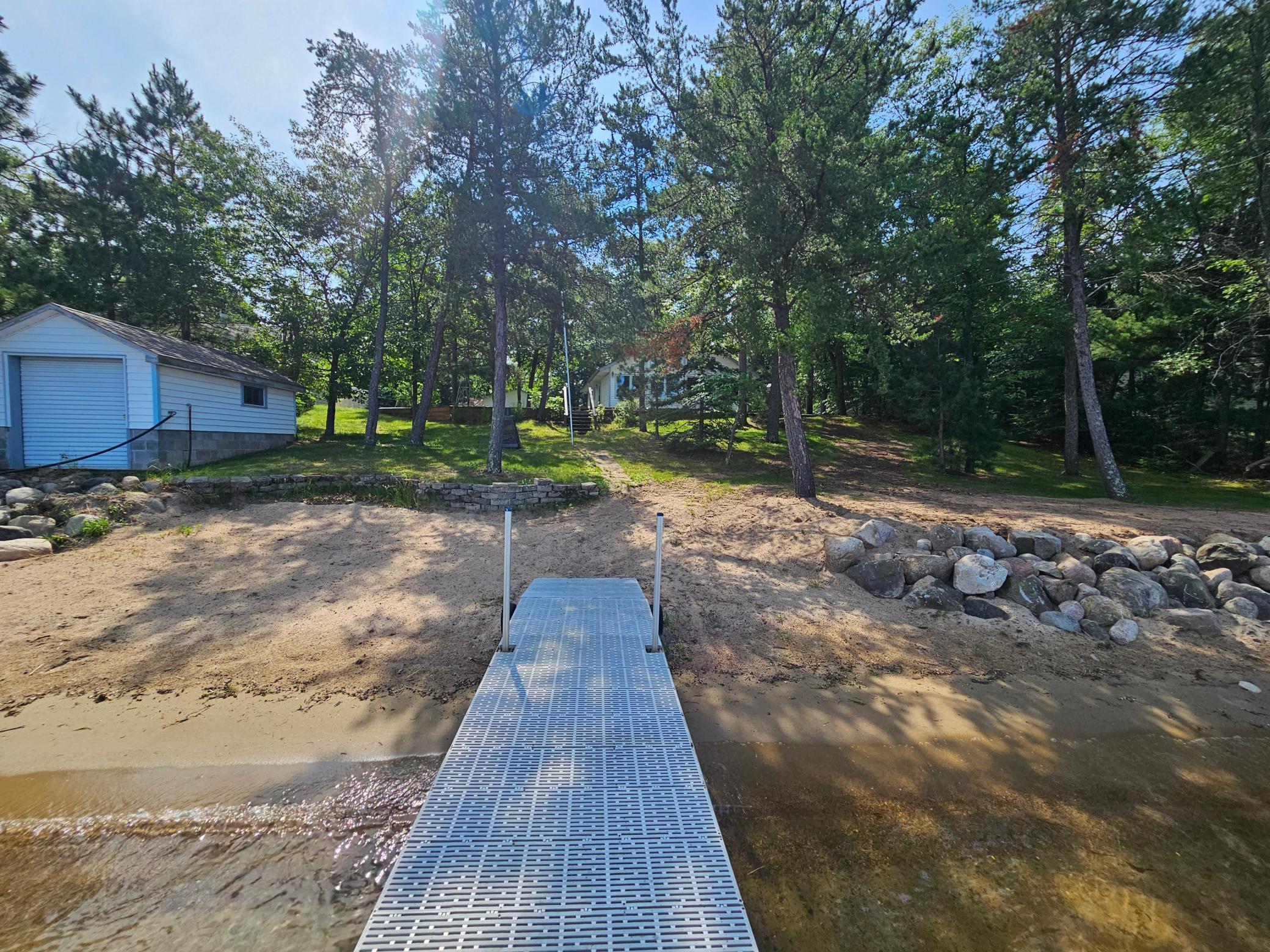 5471 Crow Wing Lake Rd, Fort Ripley, MN 56449