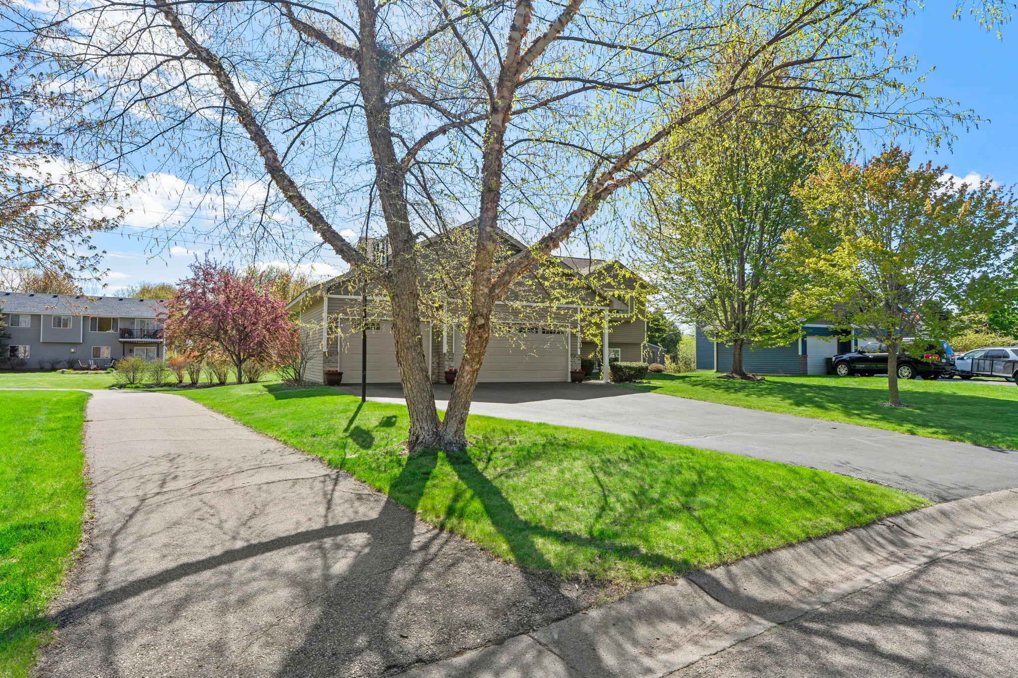 7018 Eagle Trl, Centerville, MN 55038