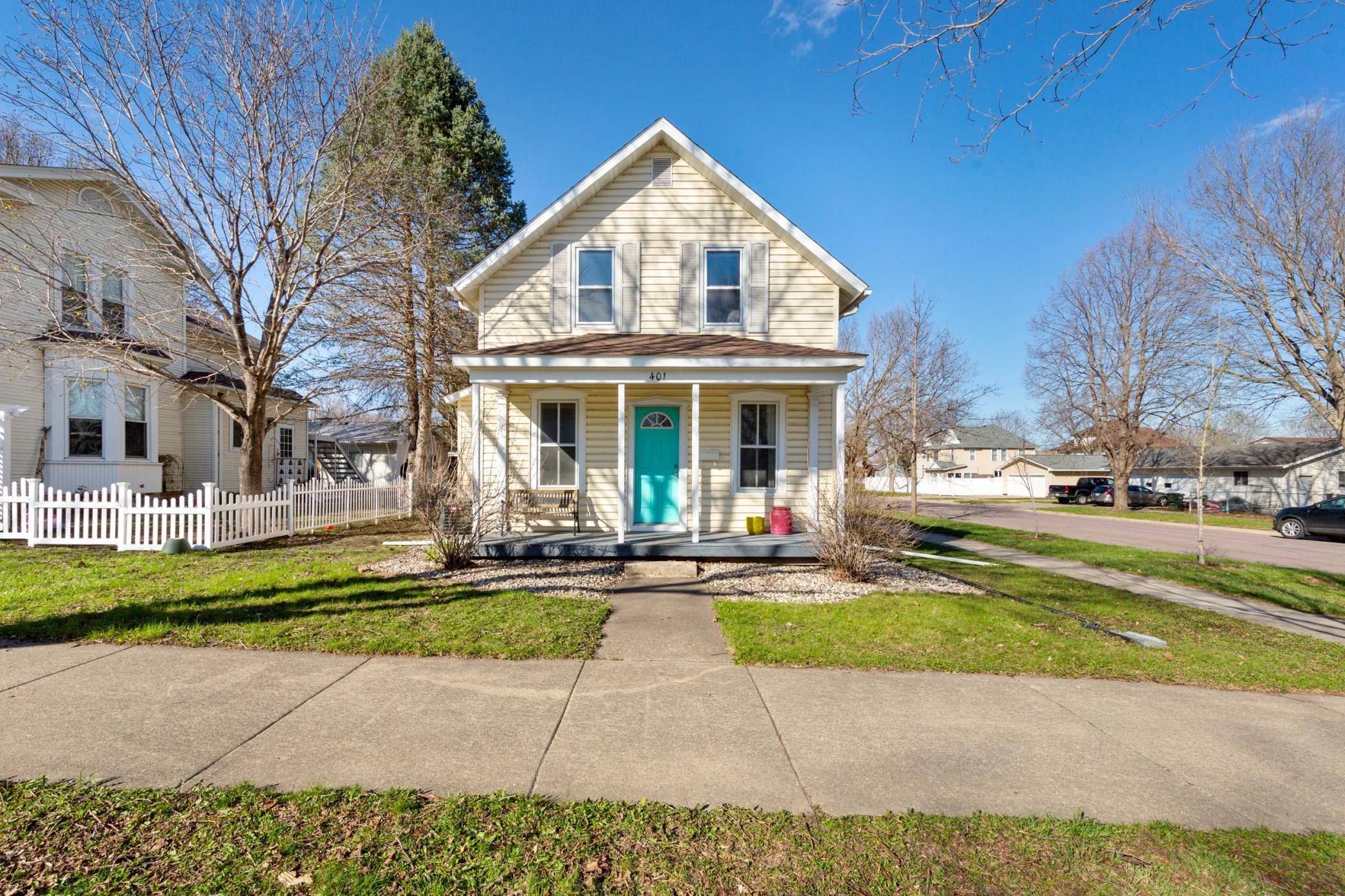 401 Grace St, Saint Peter, MN 56082