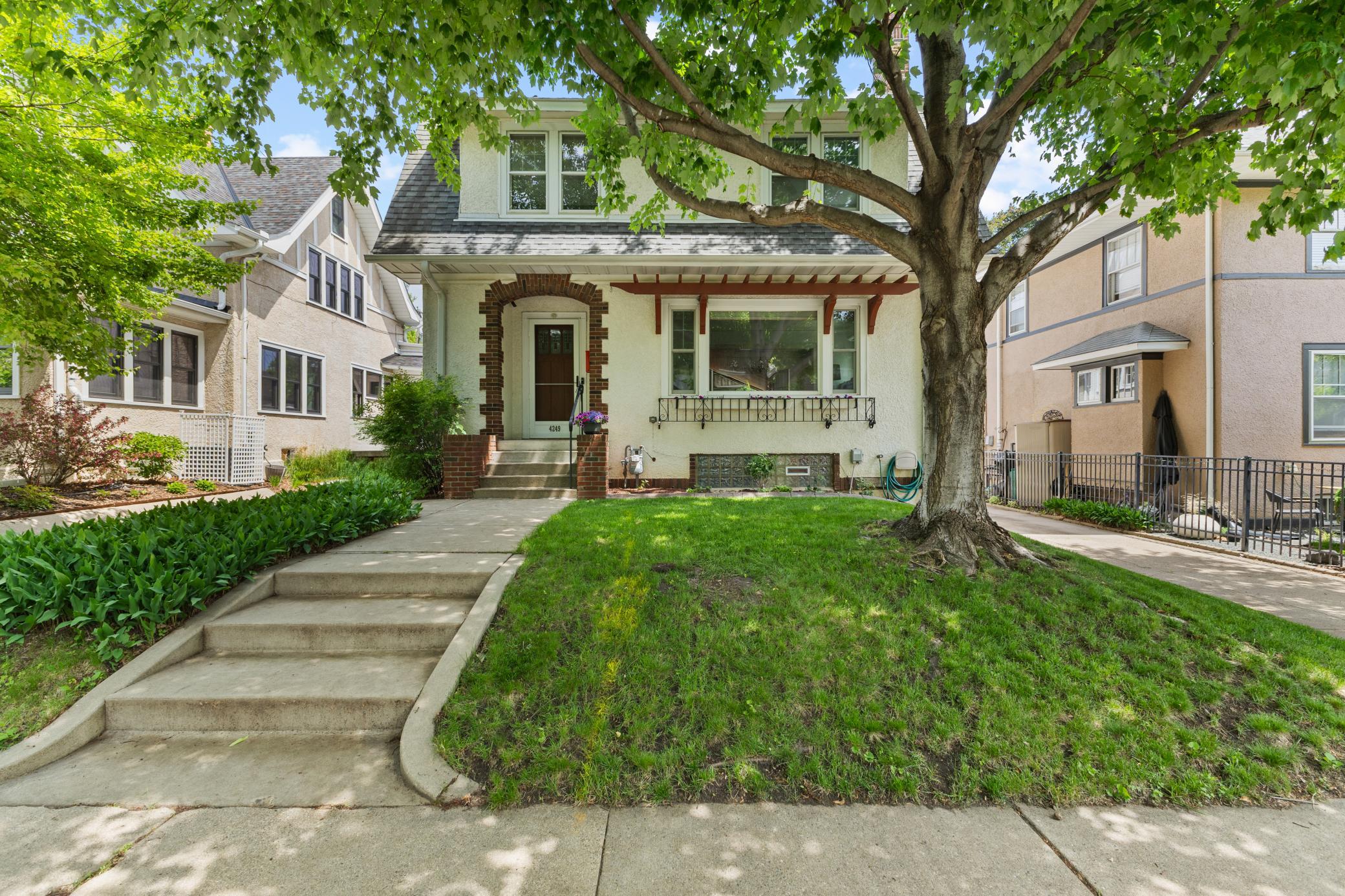 4249 Aldrich Ave S, Minneapolis, MN 55409
