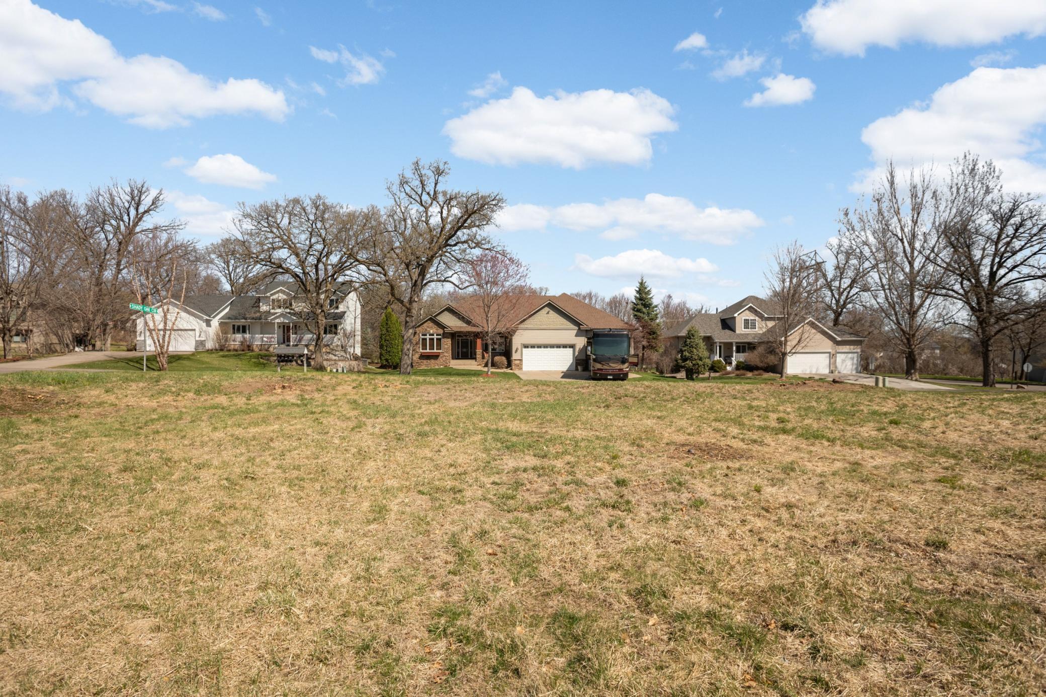 930 Shady Oak Cir, Monticello, MN 55362