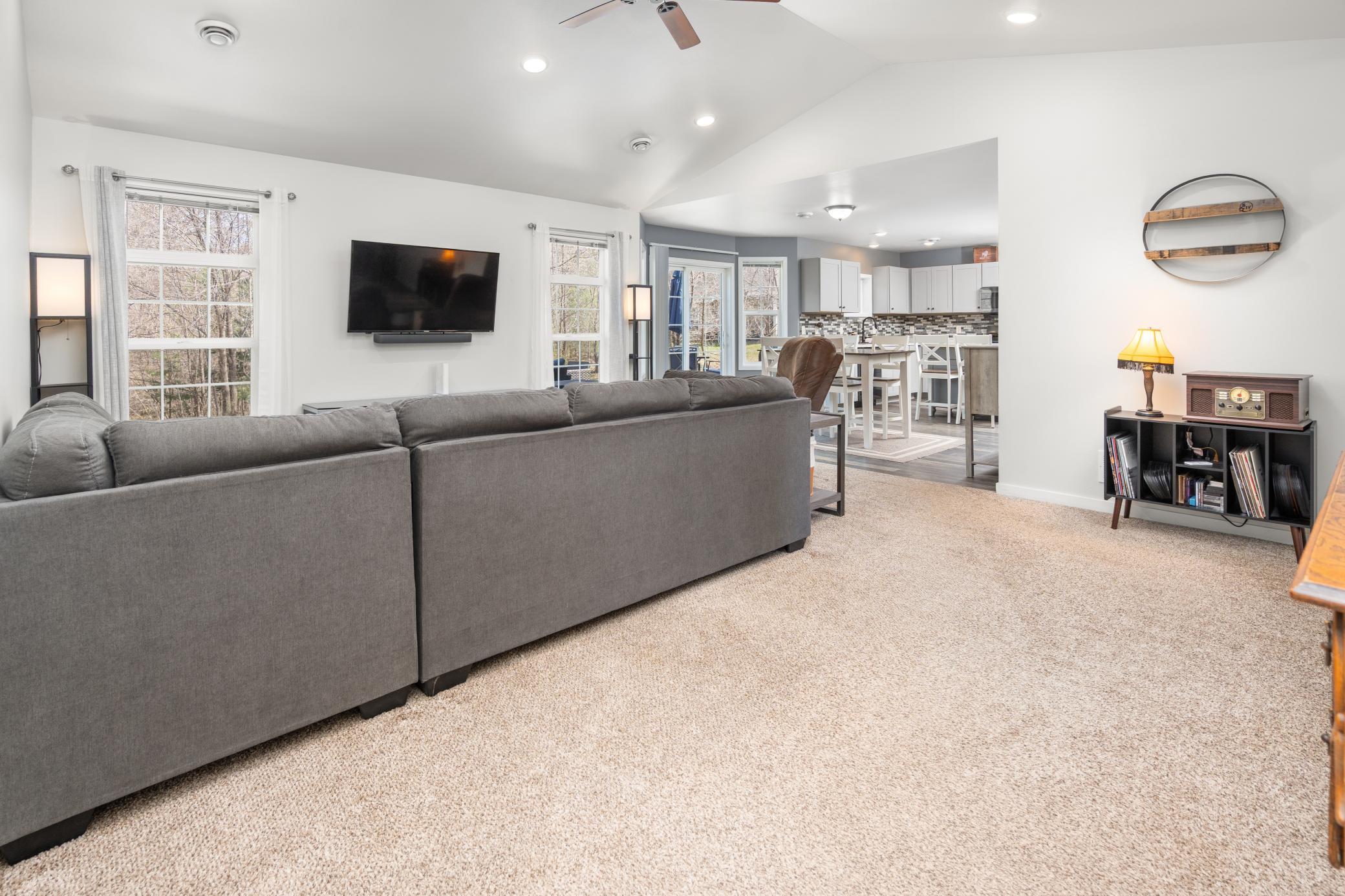 986 Platte Wood Dr, Royalton, MN 56373