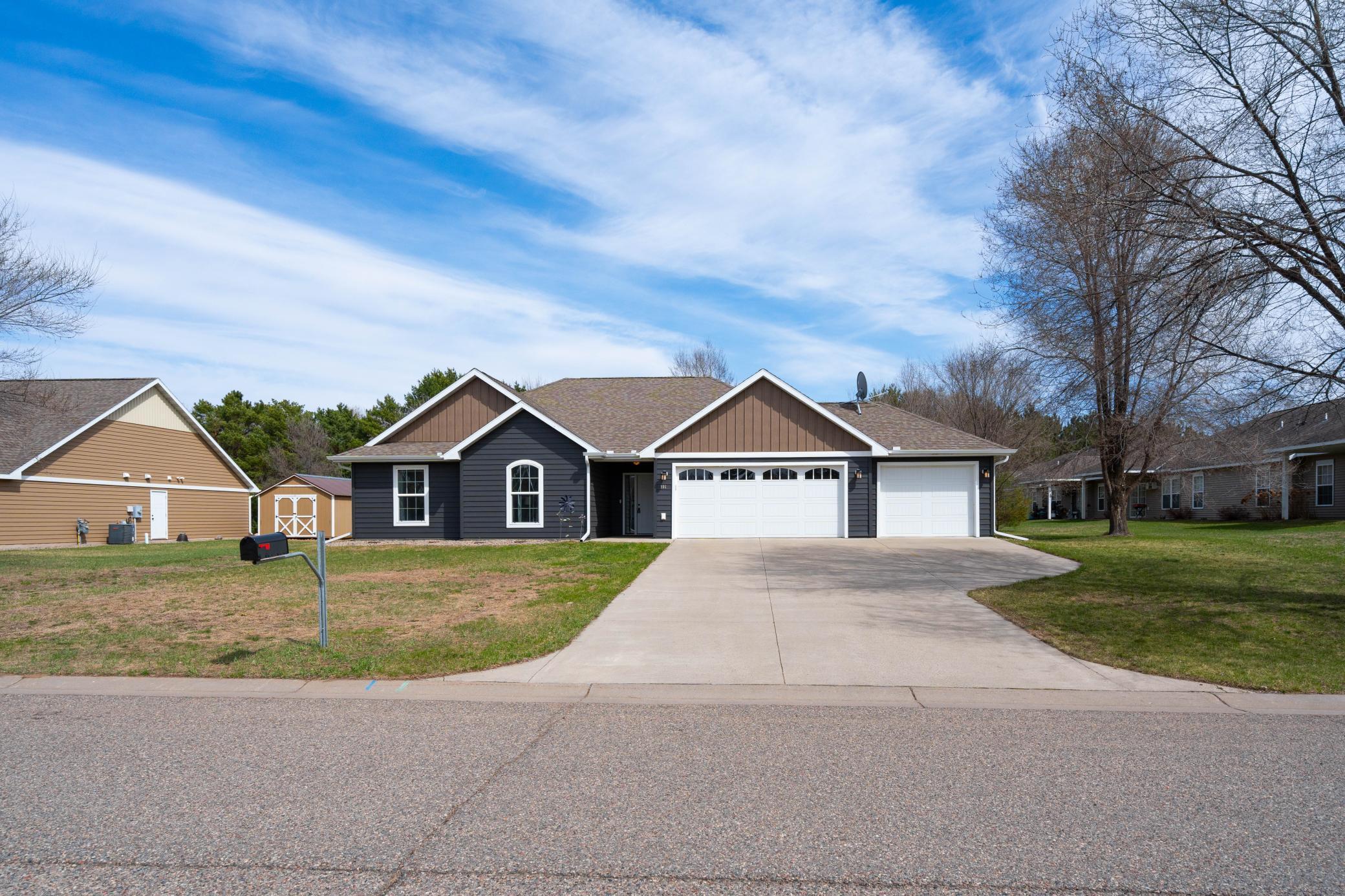 986 Platte Wood Dr, Royalton, MN 56373