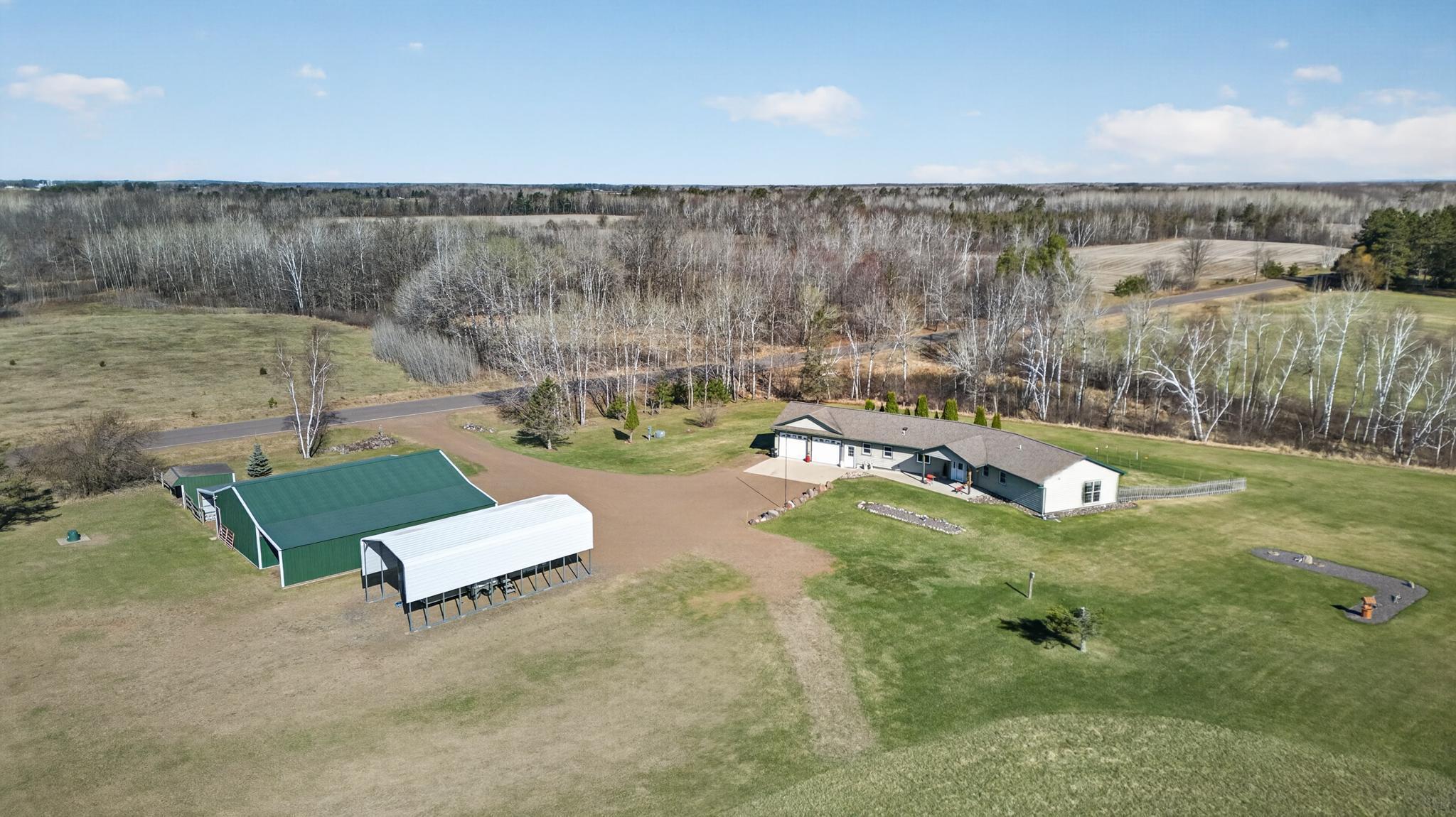 35842 Cloverdale Rd, Hinckley, MN 55037