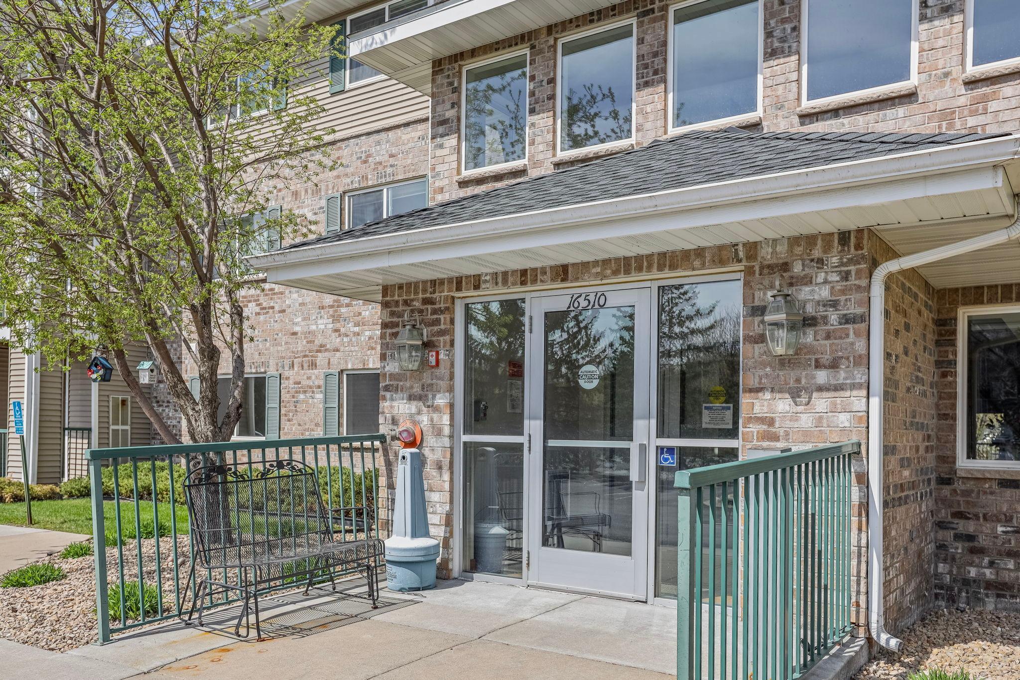 16510 Tranquility Ct SE #101, Prior Lake, MN 55372