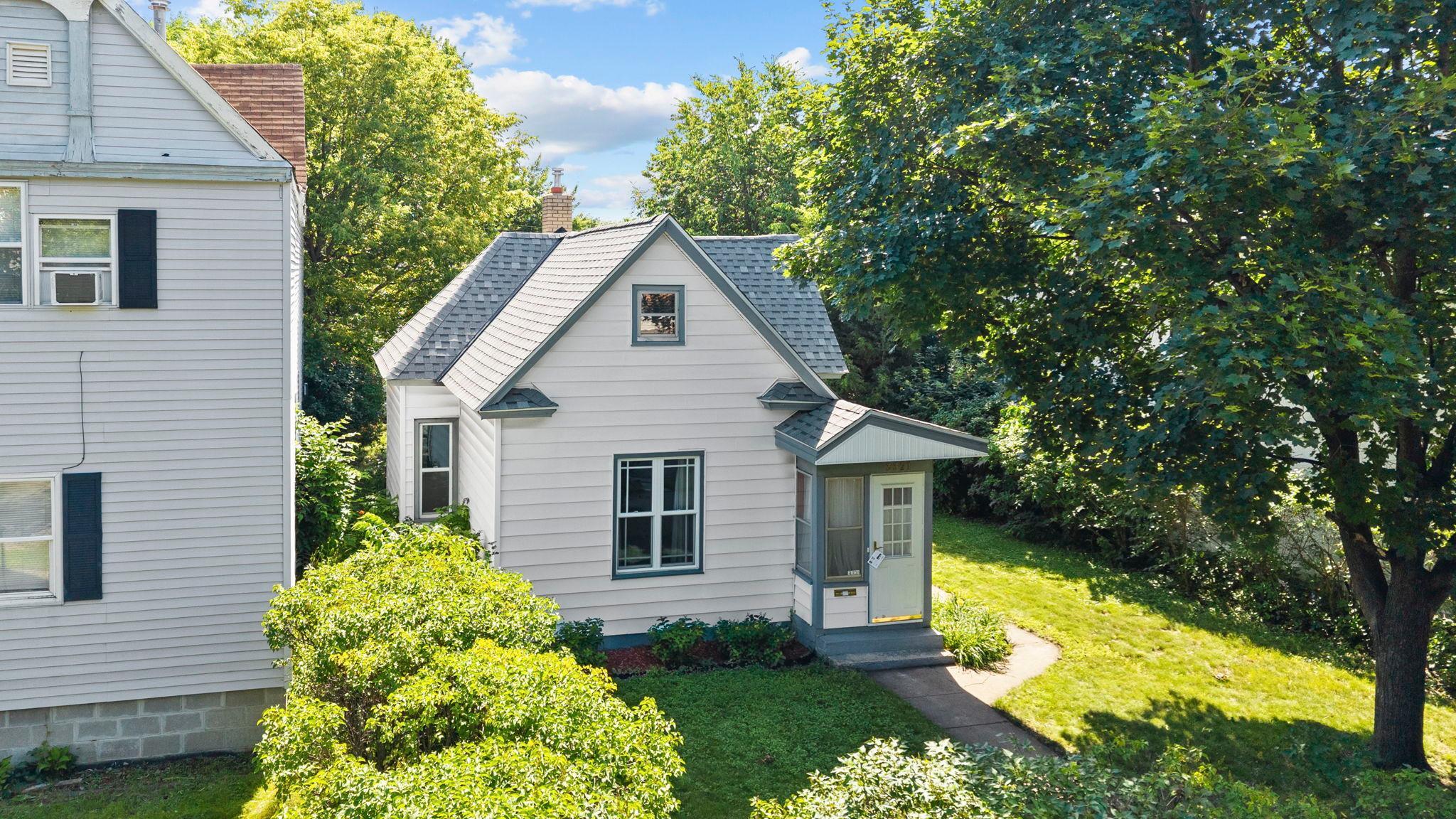 3321 Longfellow Ave, Minneapolis, MN 55407