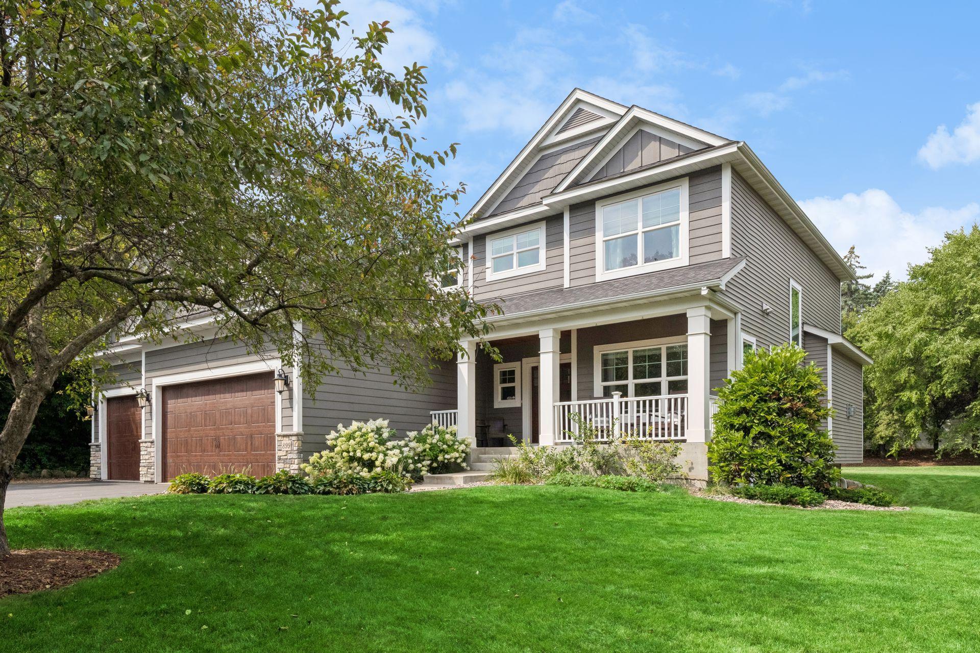 899 Rolling Bluff, Excelsior, MN 55331