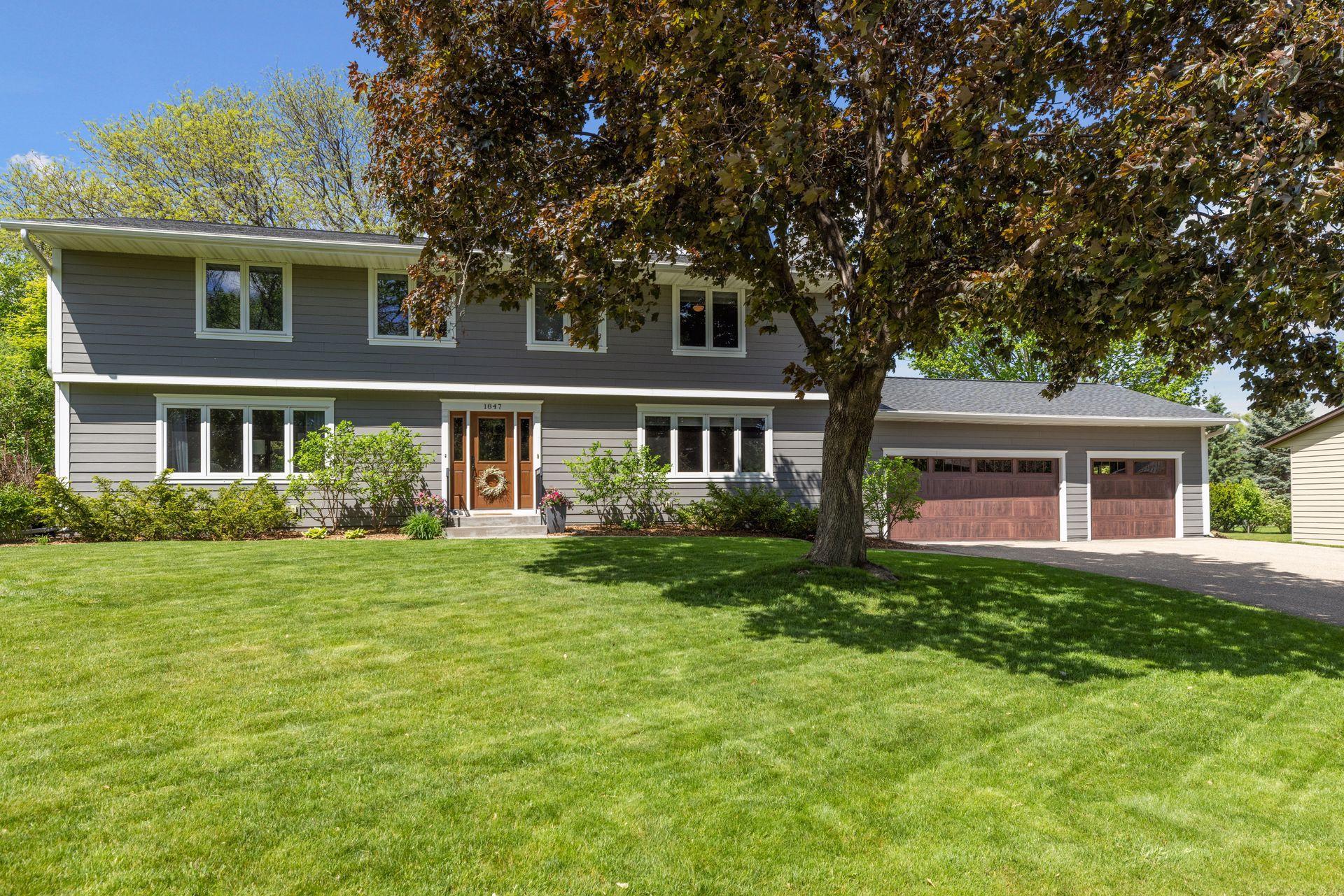 1847 Faro Ln, Mendota Heights, MN 55118