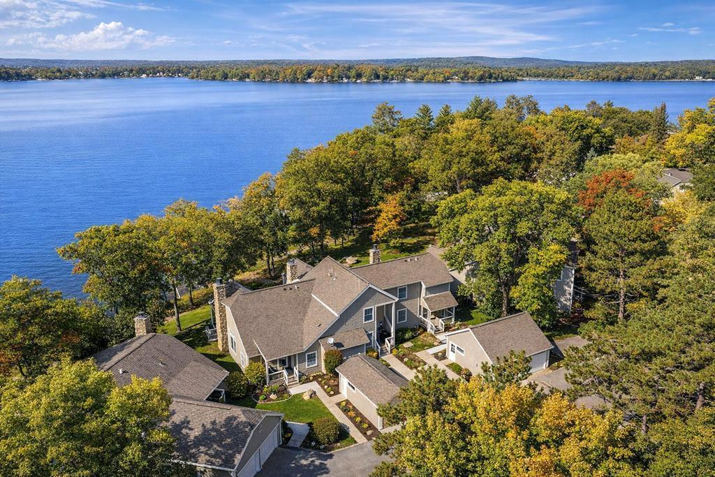 1387 East Pointe Dr, East Gull Lake, MN 56401