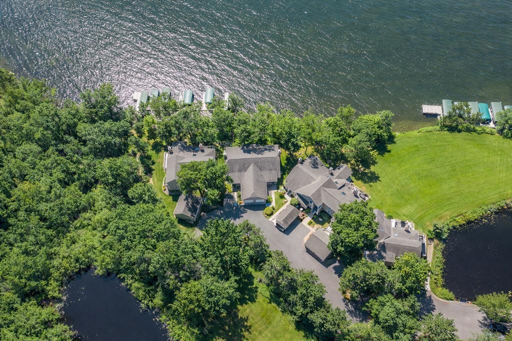 1387 East Pointe Dr, East Gull Lake, MN 56401