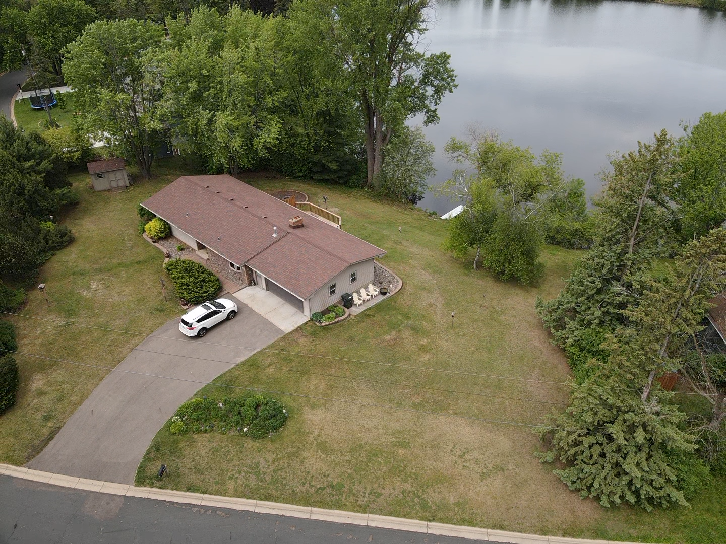 8081 Carmen Ave, Inver Grove Heights, MN 55076