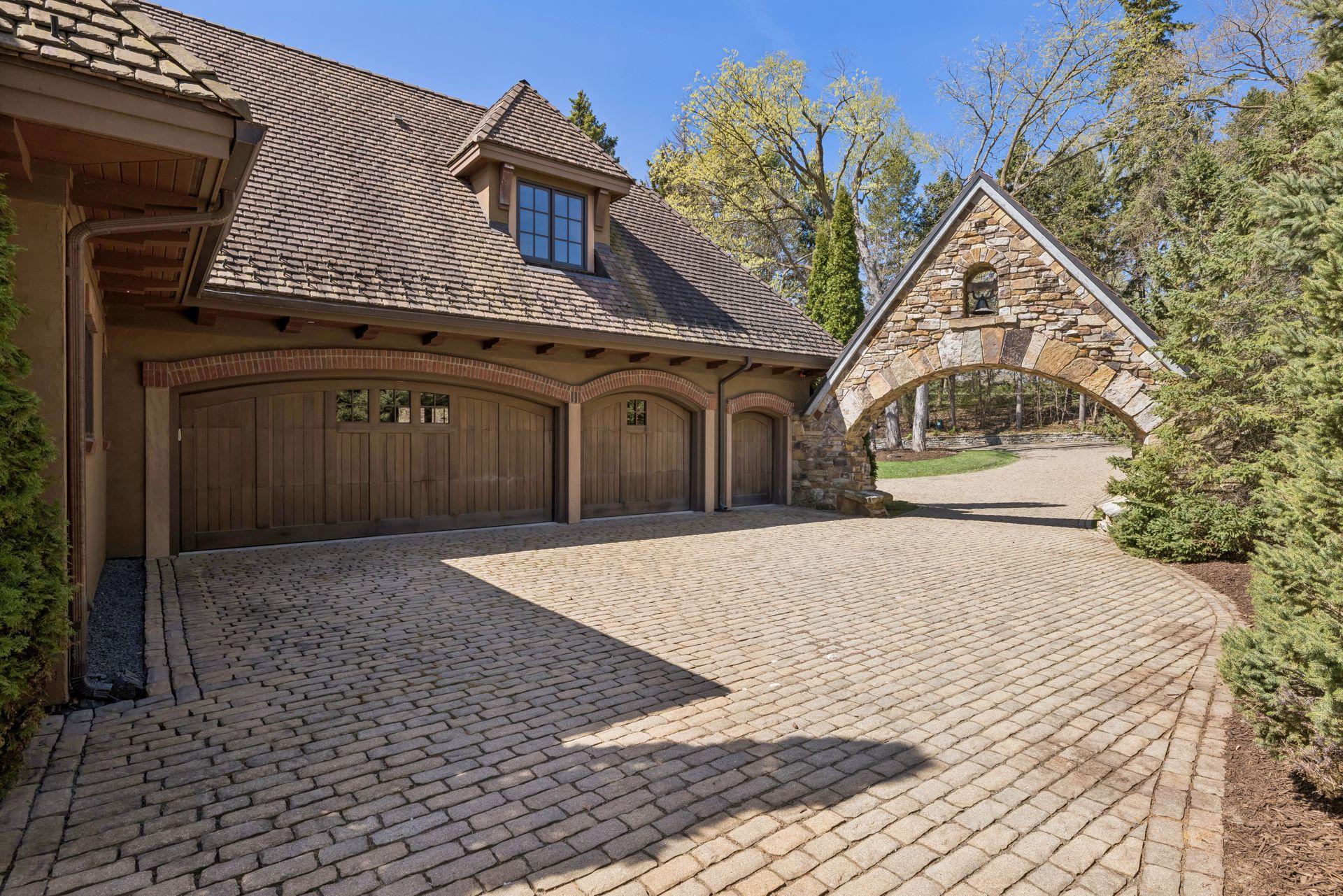 358 Ferndale Rd S, Wayzata, MN 55391